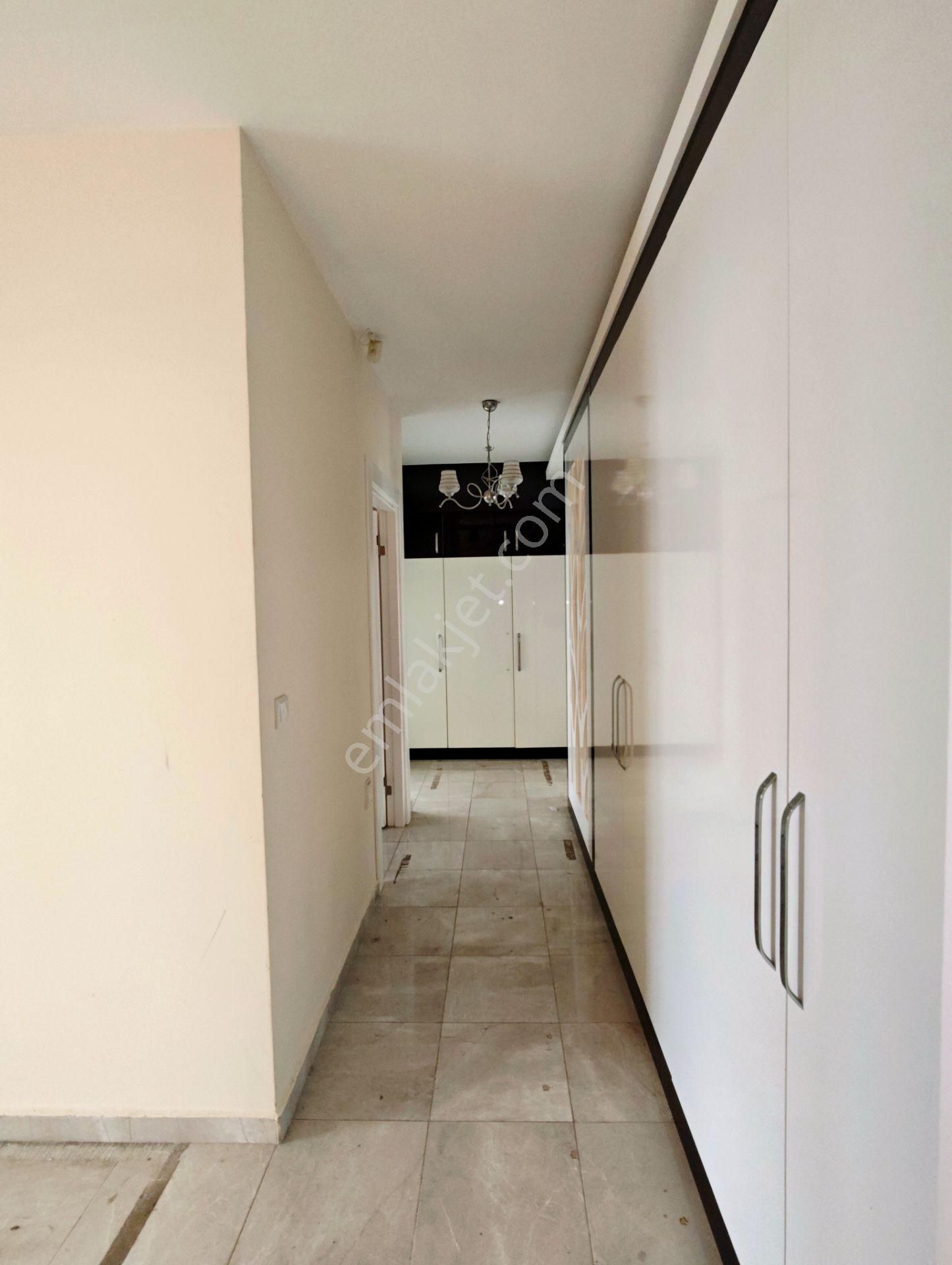 Güzelyalı Burgaz'da Melisa 2 Residance Private Evlerinde Satılık Dublex - Görsel 23