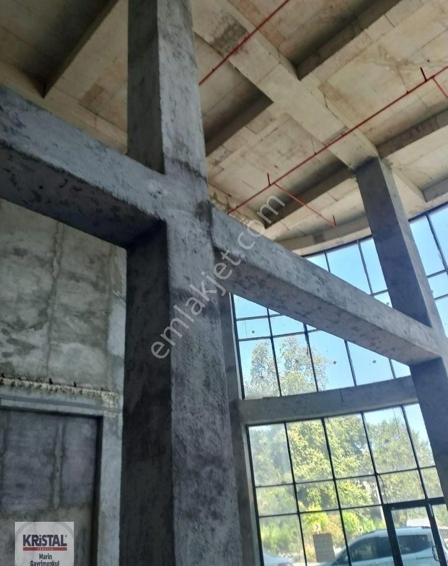 Kristal Marin'den Mudanya Halitpaşa'da Kiralık Dükkan