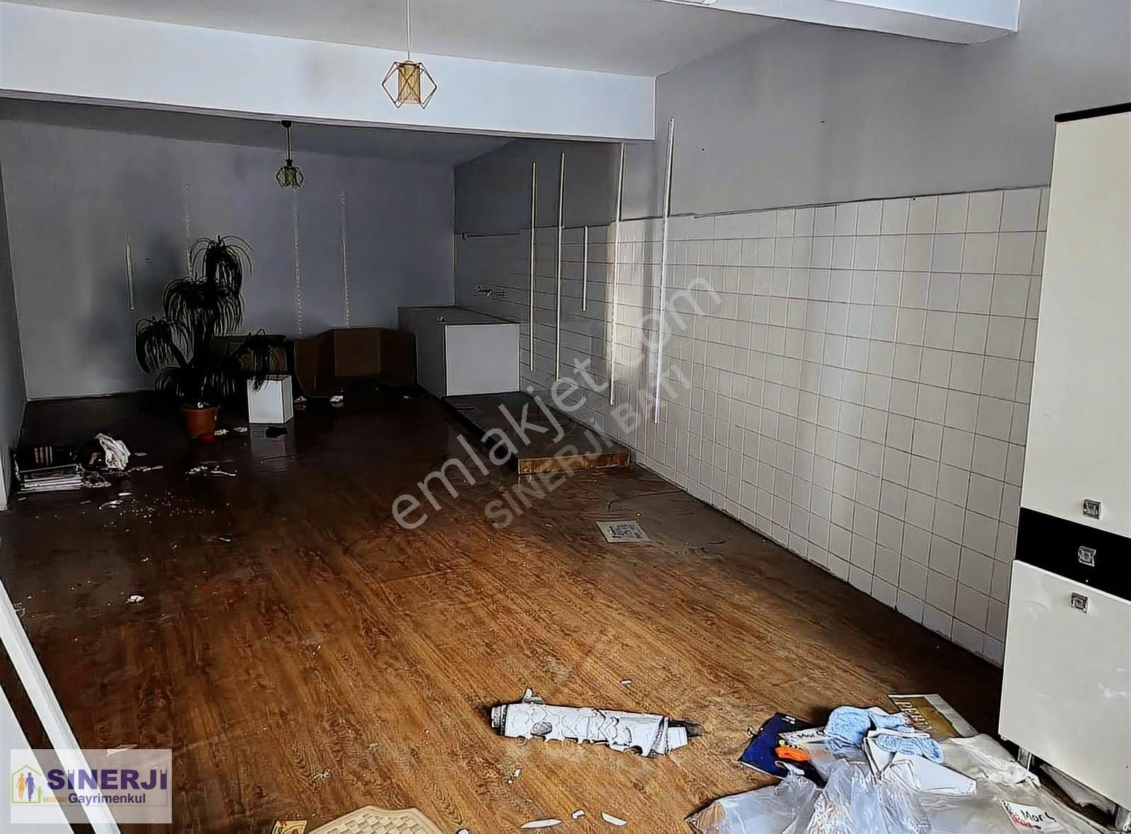 Yeşilyayla Da Kiralık 600m2 3 Katlı İş Yeri - Görsel 19