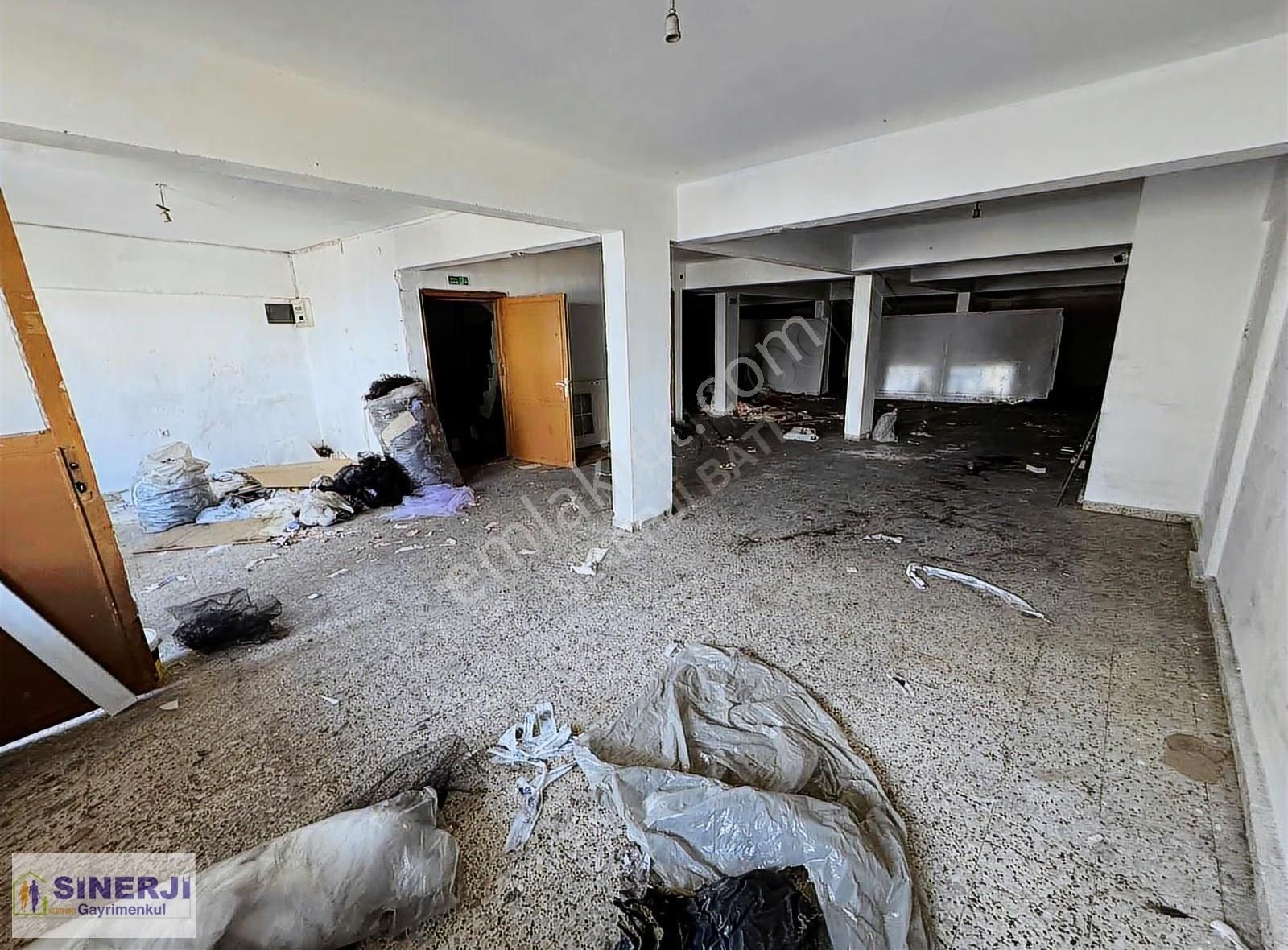 Yeşilyayla Da Kiralık 600m2 3 Katlı İş Yeri - Görsel 7