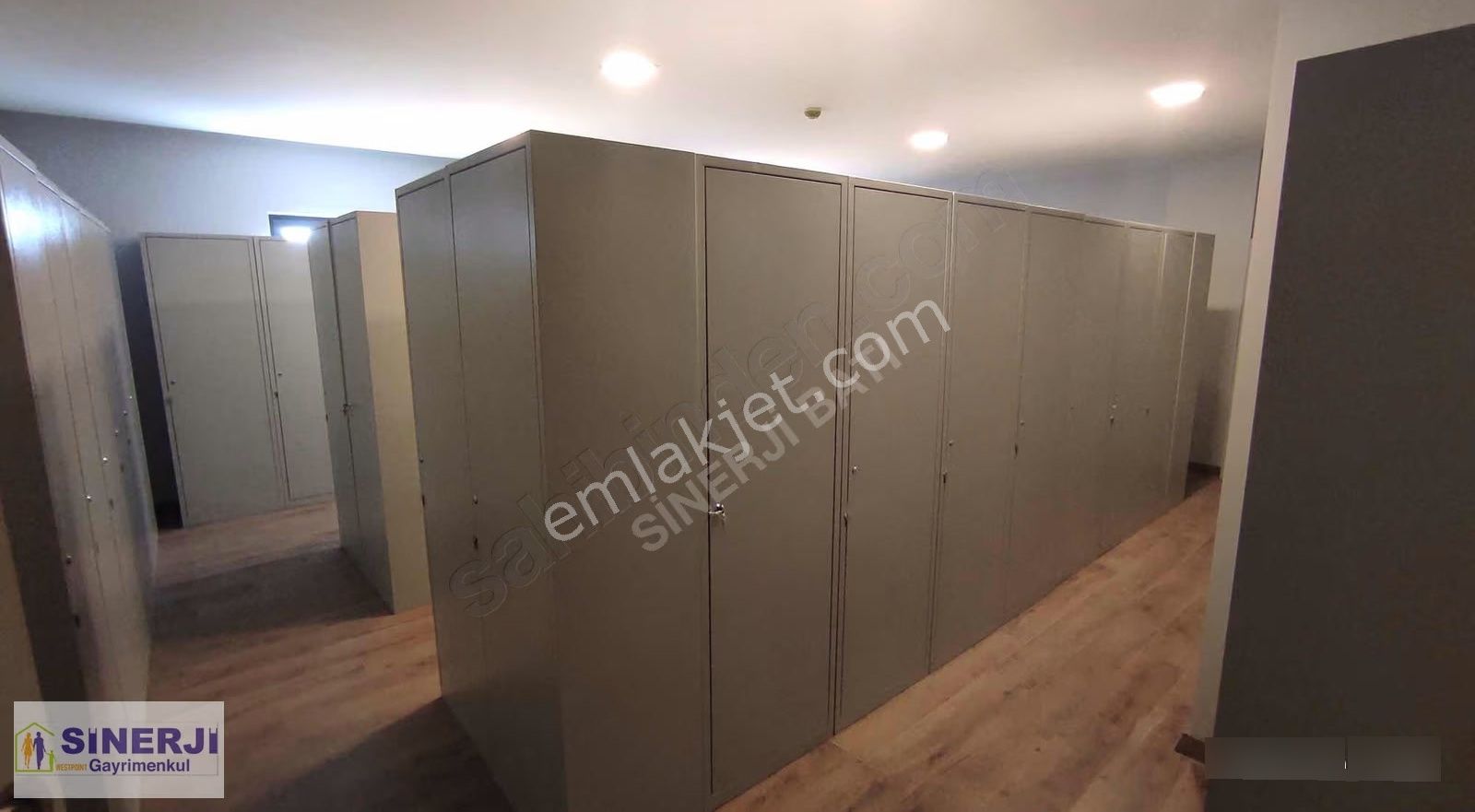 Nilüfer Westpoint Te Kiralık Ön Cephe Tabela Değeri Yüksek Ofis - Görsel 11