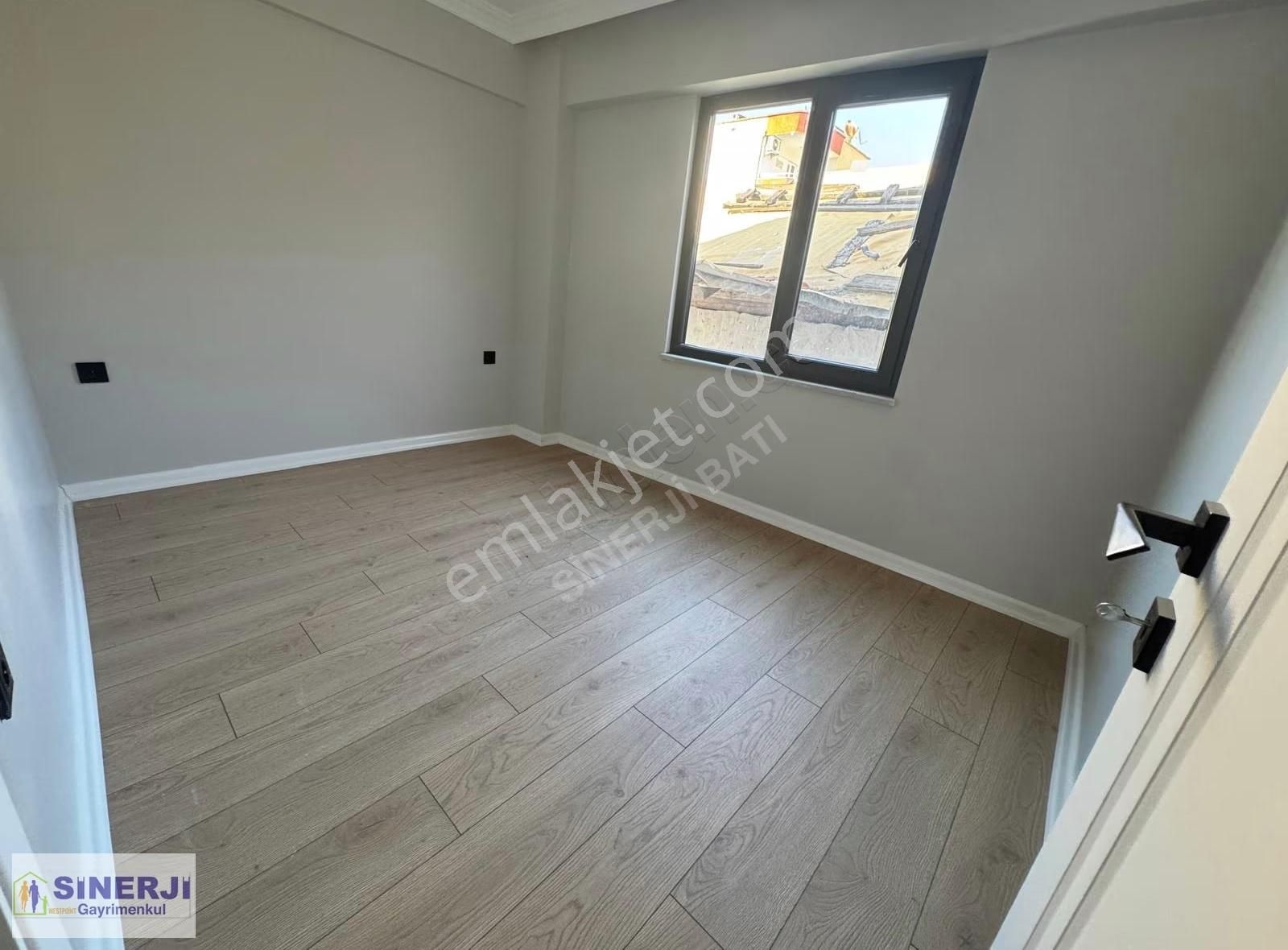 Emek Metroya Yakın 2.5+1 Dubleks Asansörlü Yerden Isıtmalı Daire - Görsel 6