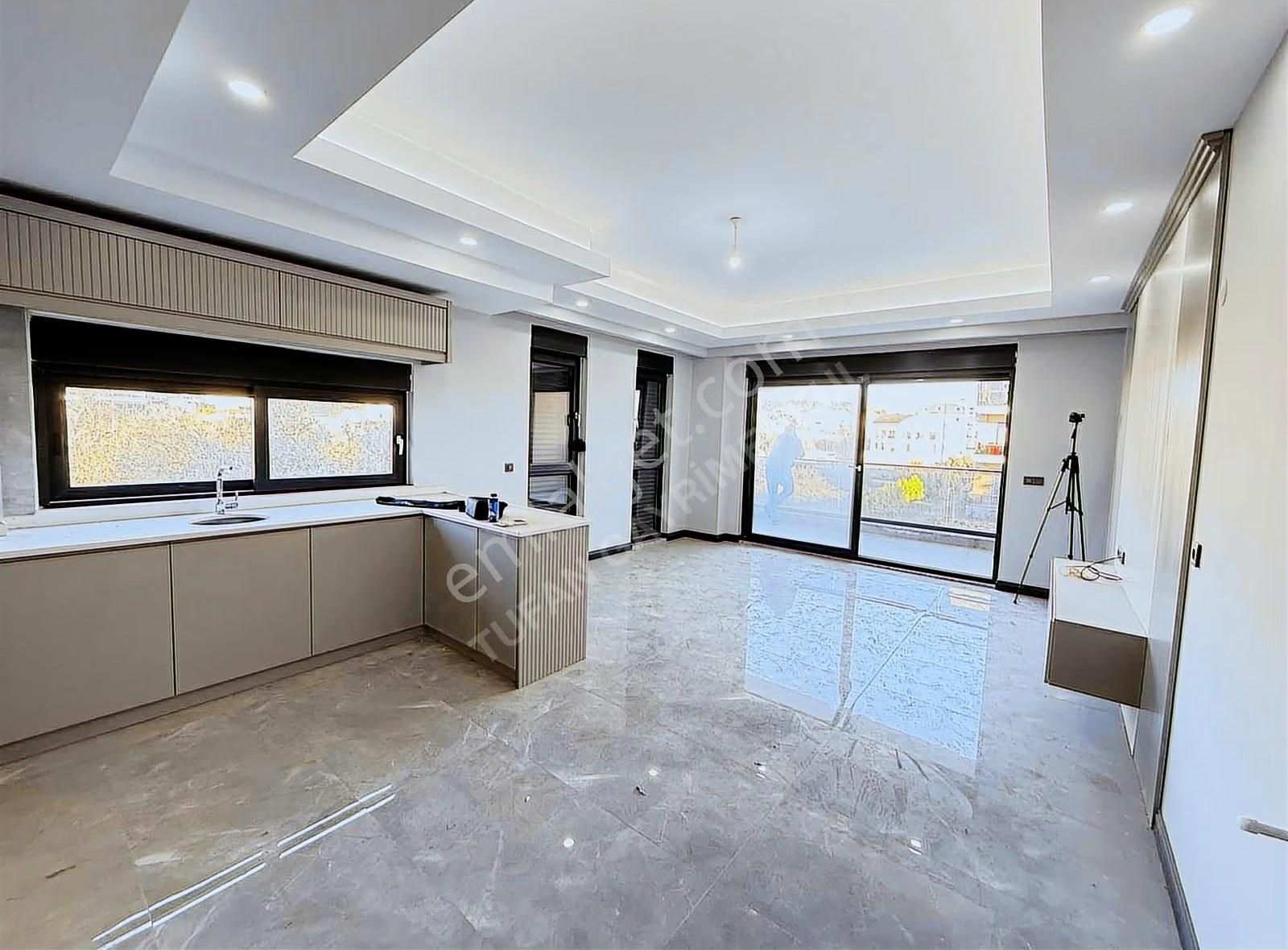 Manavgat Ilıcada Devasa Peyzaj Ve Havuzlu Lüks 2+1 Daire - Görsel 11