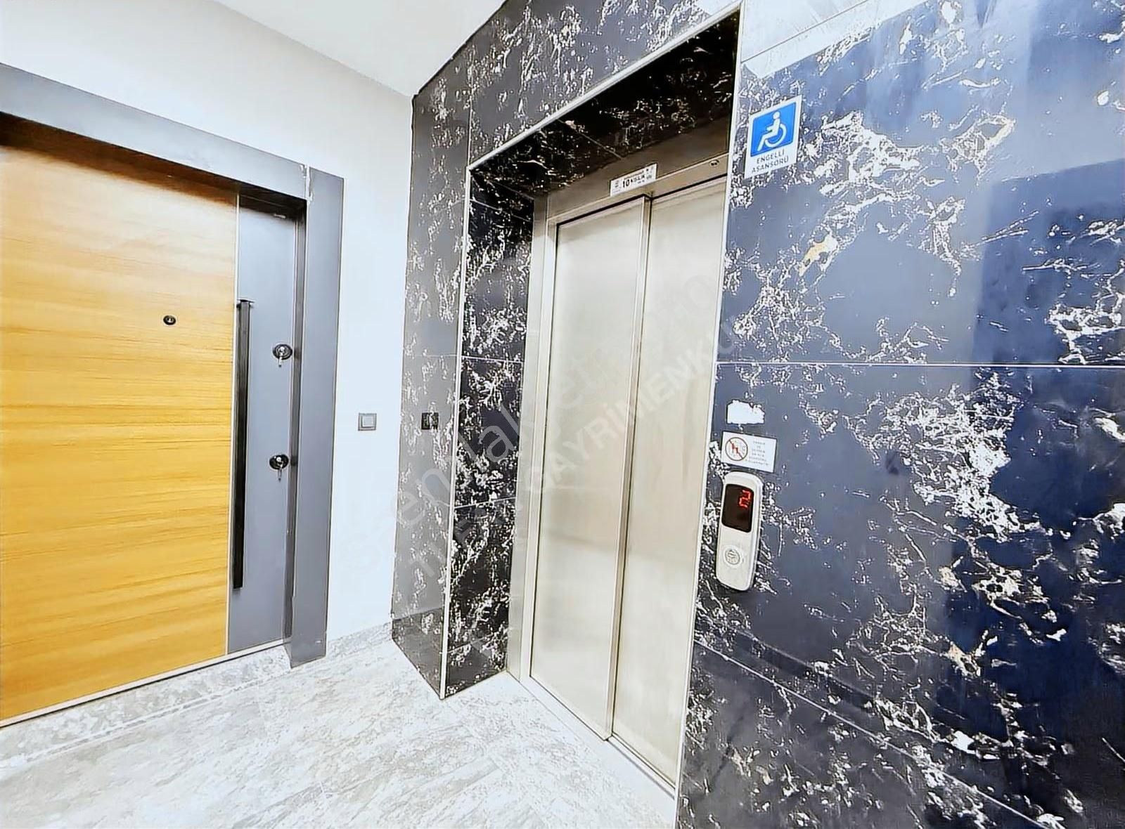 Manavgat Ilıcada Devasa Peyzaj Ve Havuzlu Lüks 2+1 Daire - Görsel 7