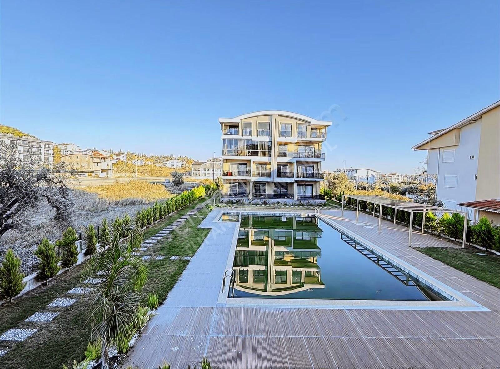 Manavgat Ilıcada Devasa Peyzaj Ve Havuzlu Lüks 2+1 Daire - Görsel 5