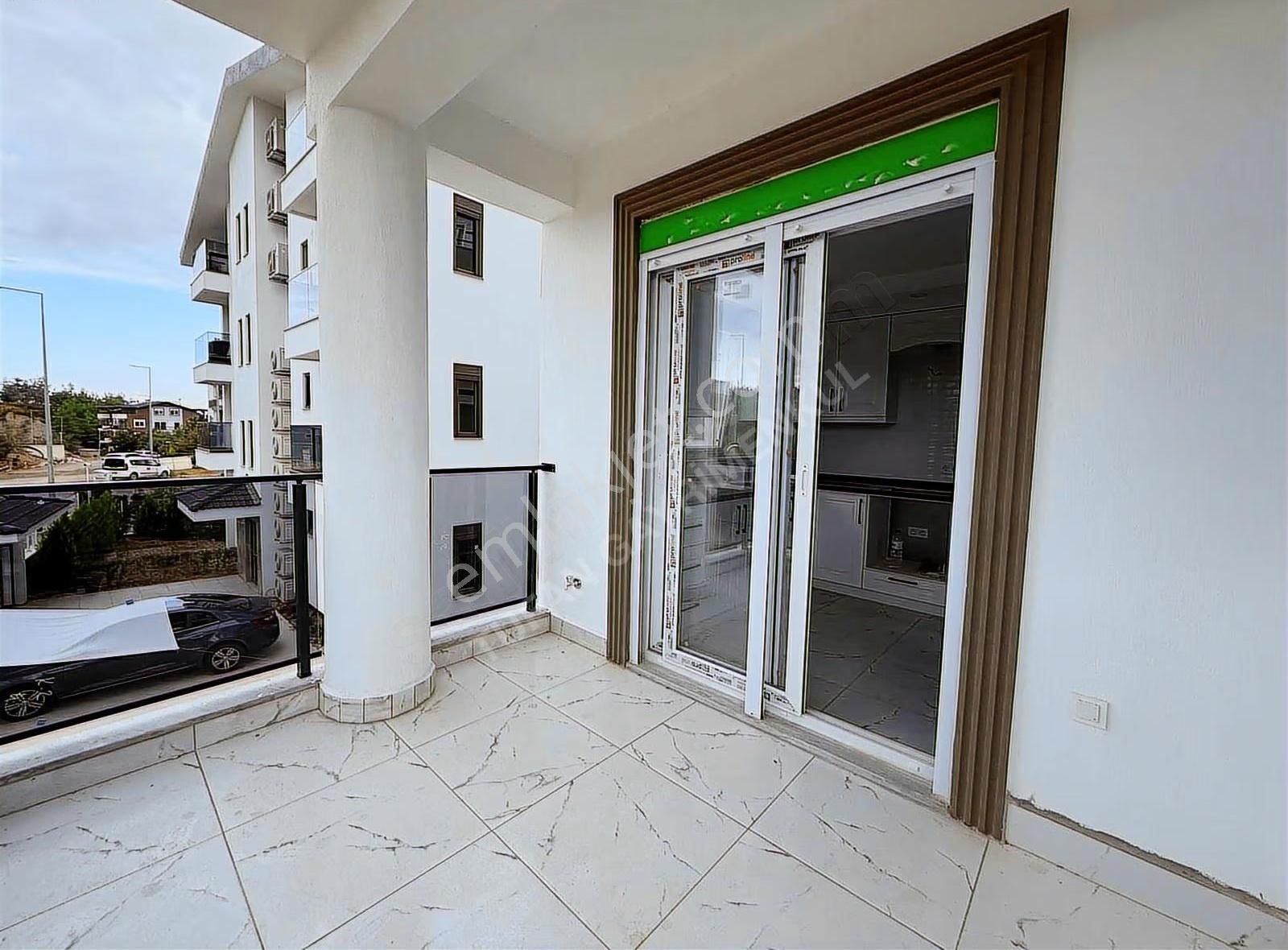 Manavgat Sarılar Ultra Lüks 3+1 Ara Kat Daire, Ebeveyn Banyolu - Görsel 11