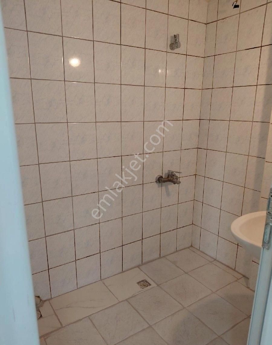 Kuzeyyaka Mah. Satılık 2+1 Ara Kat - Görsel 6