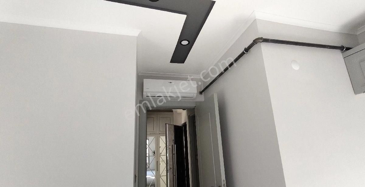 Işıklar Gençlik Mah. Satılık 1+1 Ara Katta - Görsel 9