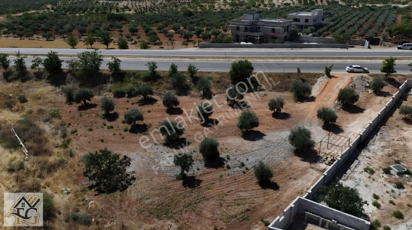 Oğuzeli Körkün Tek Tapu Ana Asvalt Üzeri Bağevlik Arazi - Görsel 4