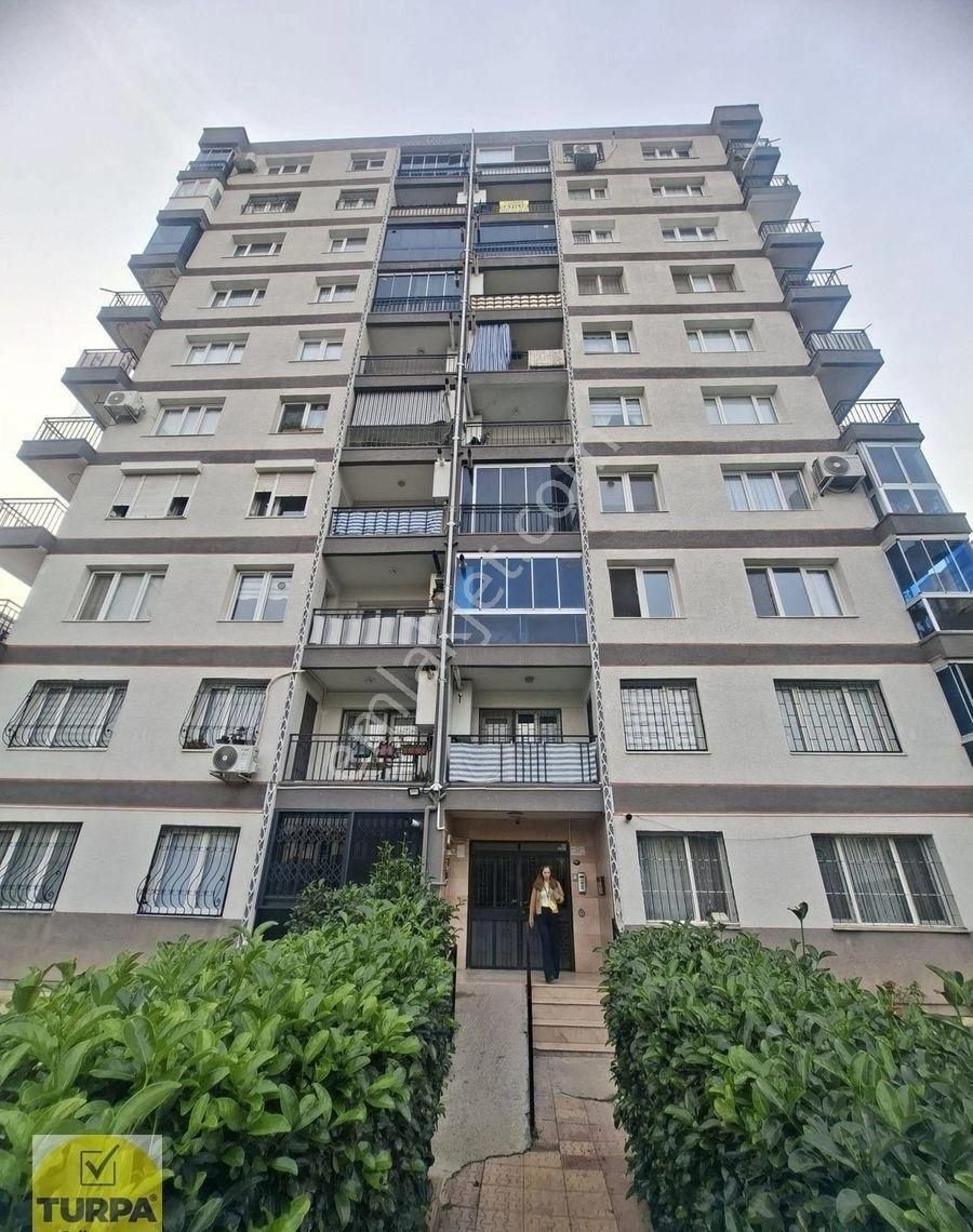 Turpa Güven'den Buca Çamlıkule'de Site İçerisinde Satılık Daire