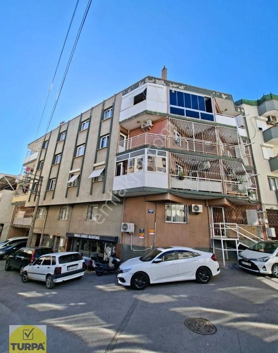 Turpa Güven'den Gülyaka Mahallesinde Satılık 3+1 Daire