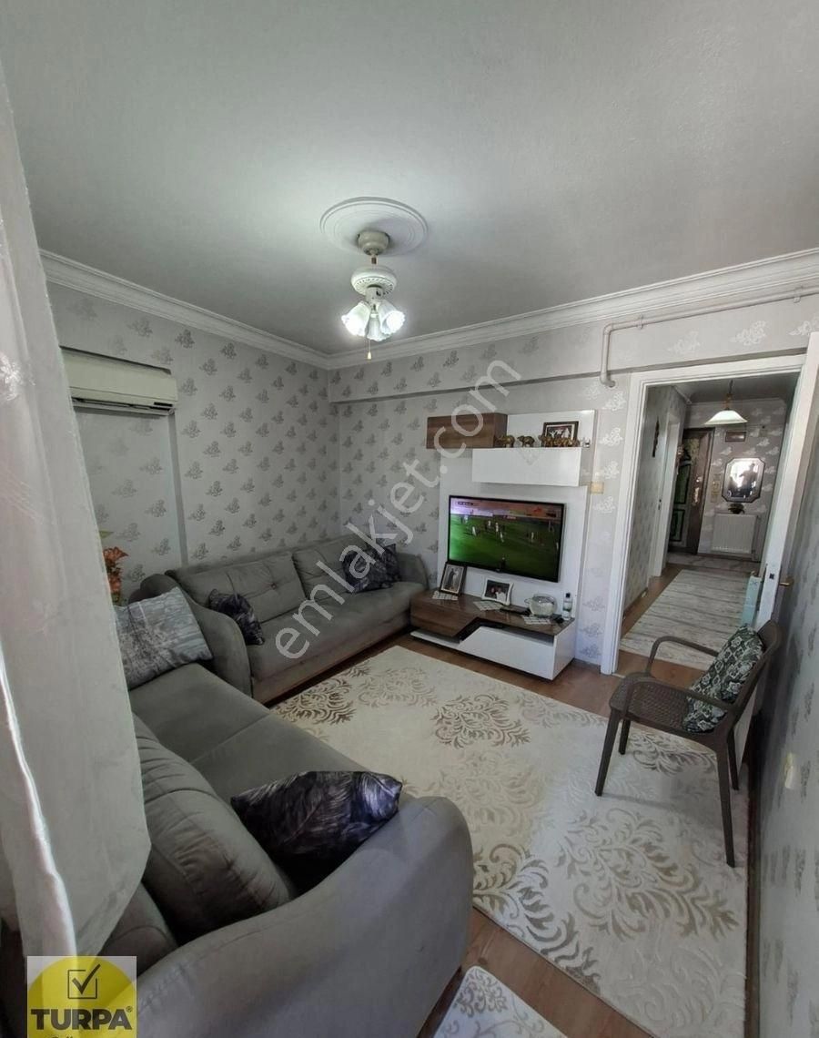 Turpa Güven'den Gülyaka Mahallesinde Satılık 3+1 Daire - Görsel 32