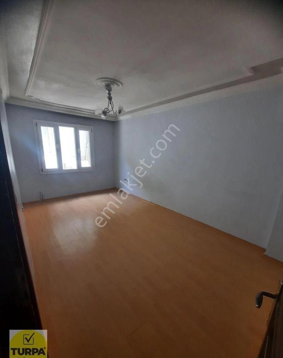 Turpa Güven'den İhsan Alyanak Mahallesinde 3+1 Kiralık Daire - Görsel 8