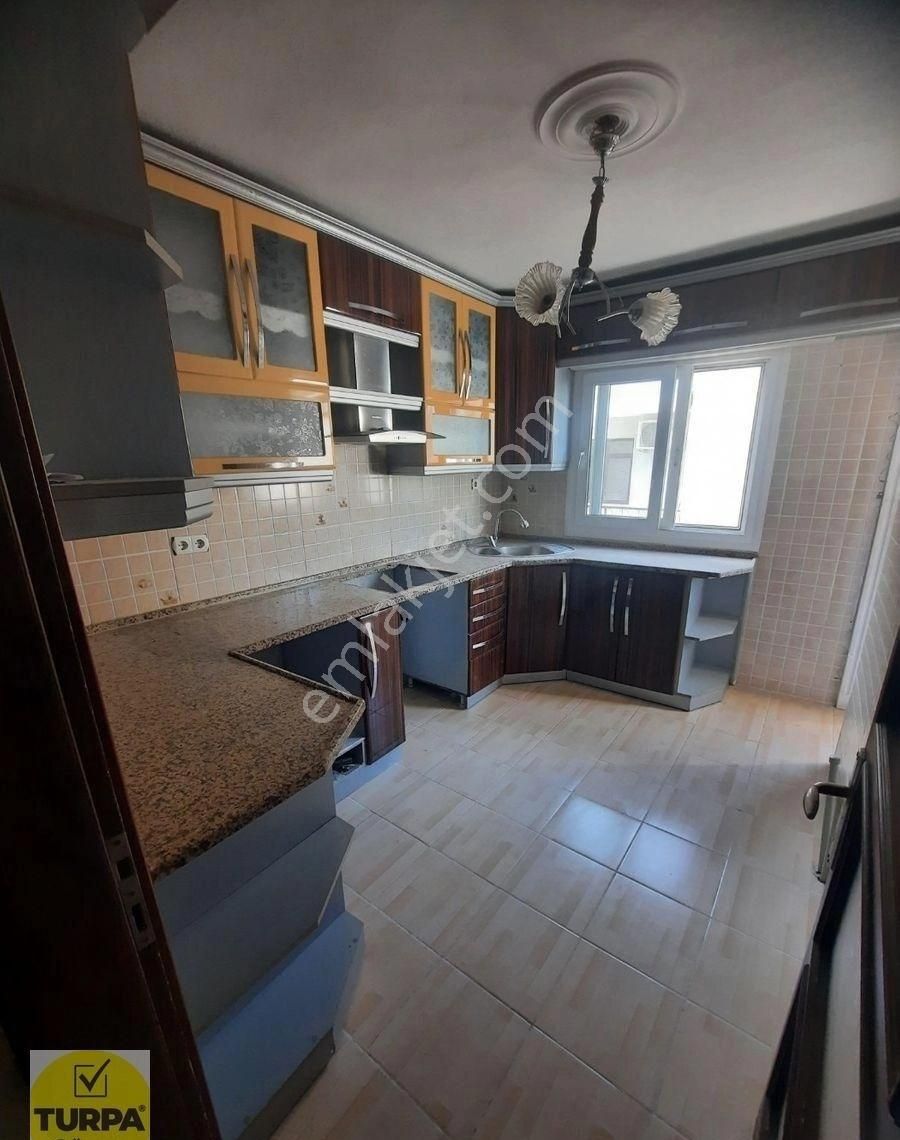 Turpa Güven'den İhsan Alyanak Mahallesinde 3+1 Kiralık Daire - Görsel 12