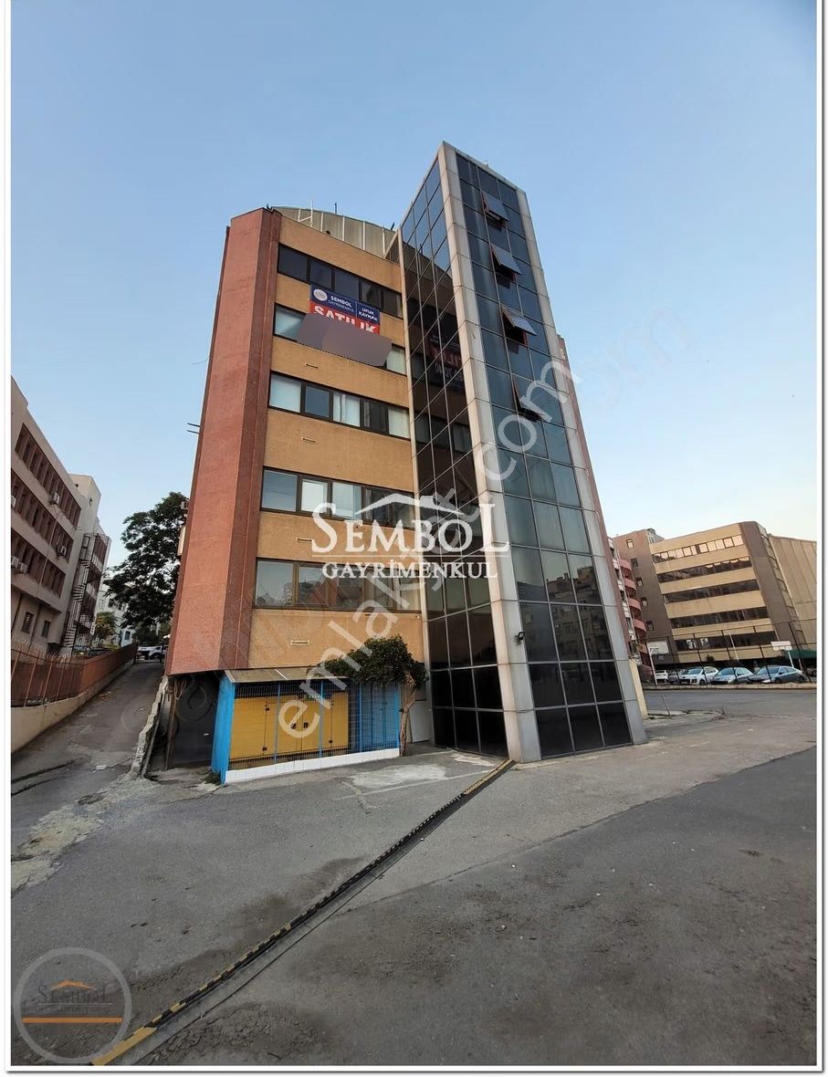 Kadıköy Hasanpaşa Da 7 Katlı 4200 M2 Komple Satılık Ticari Bina - Görsel 19
