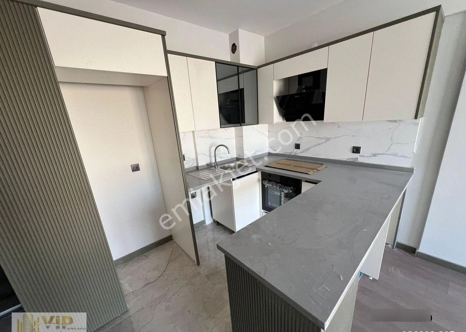 Cumhuriyet Mahallesi Ara Kat İskanlı 1+1 Satılık Daire - Görsel 14