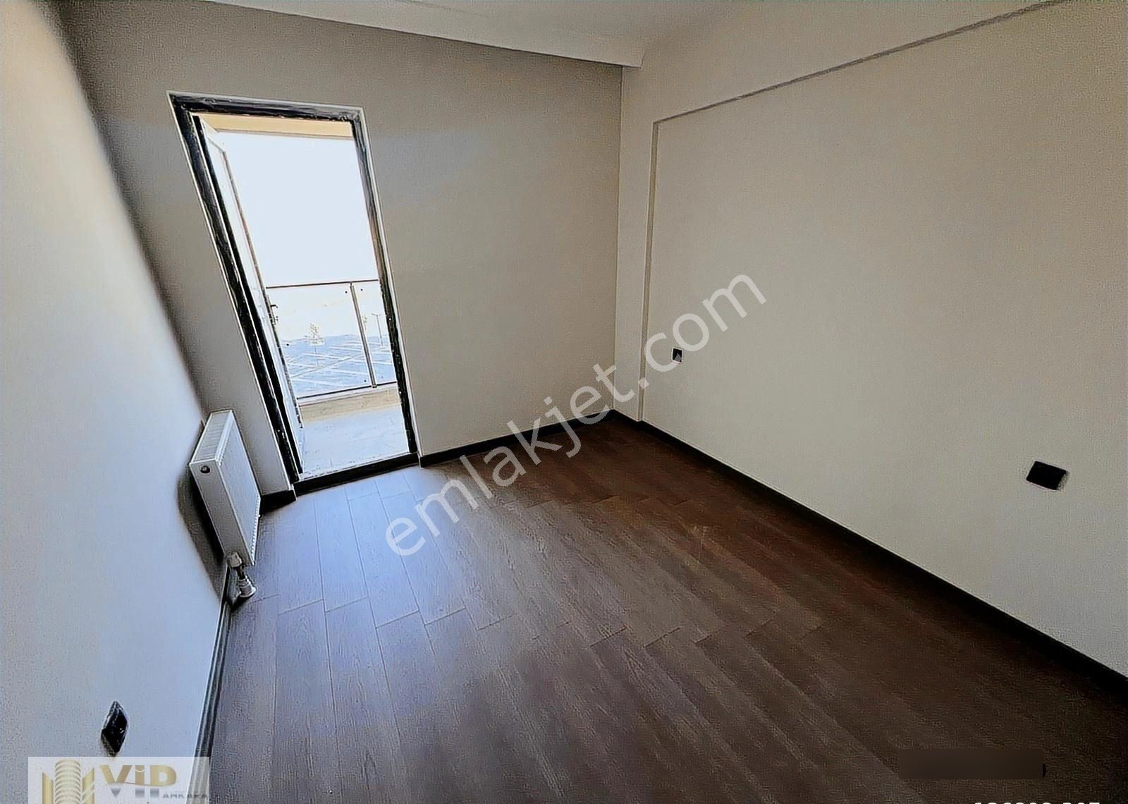 Cumhuriyet Mahallesi Ara Kat İskanlı 1+1 Satılık Daire - Görsel 9