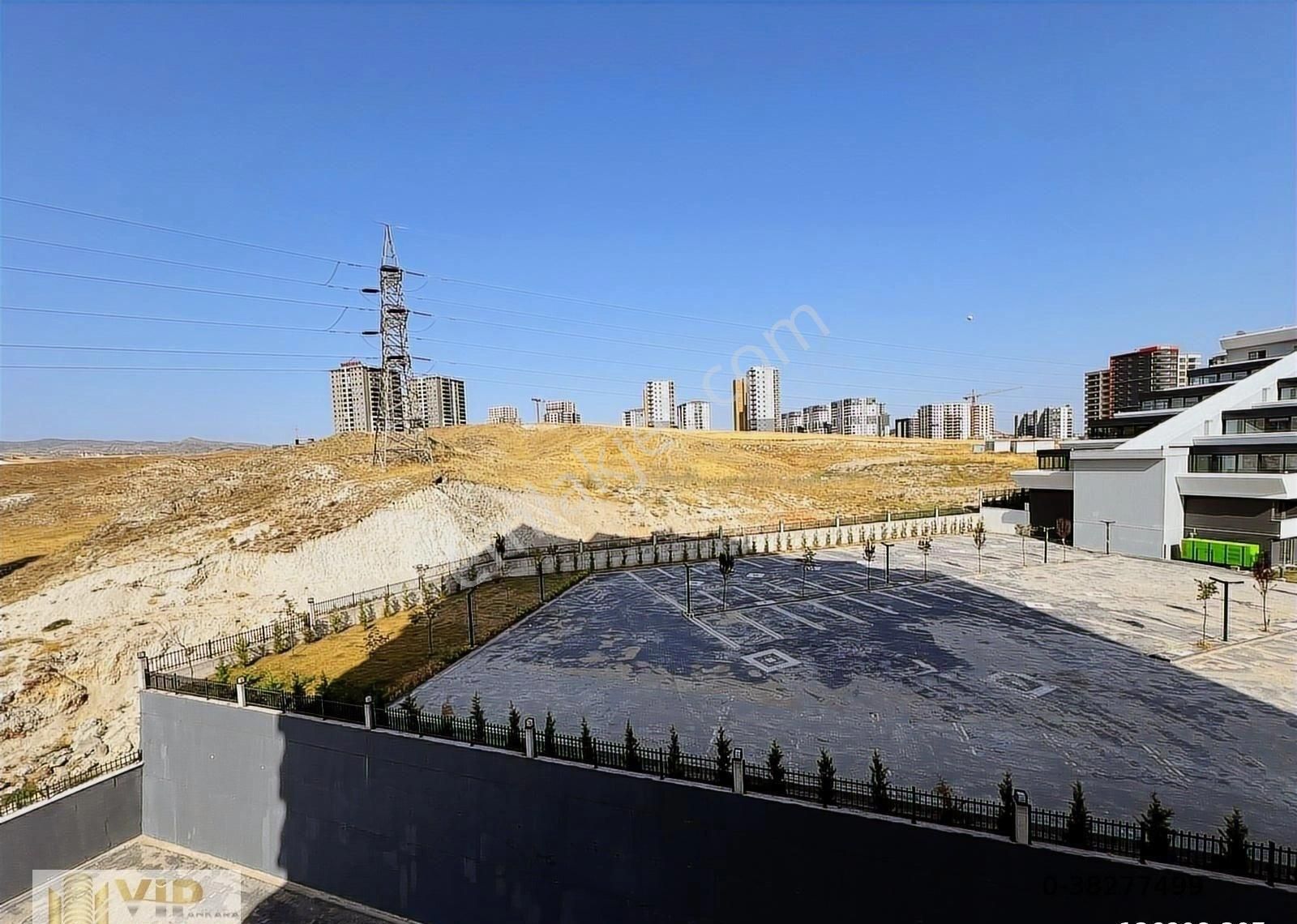 Cumhuriyet Mahallesi Ara Kat İskanlı 1+1 Satılık Daire - Görsel 8