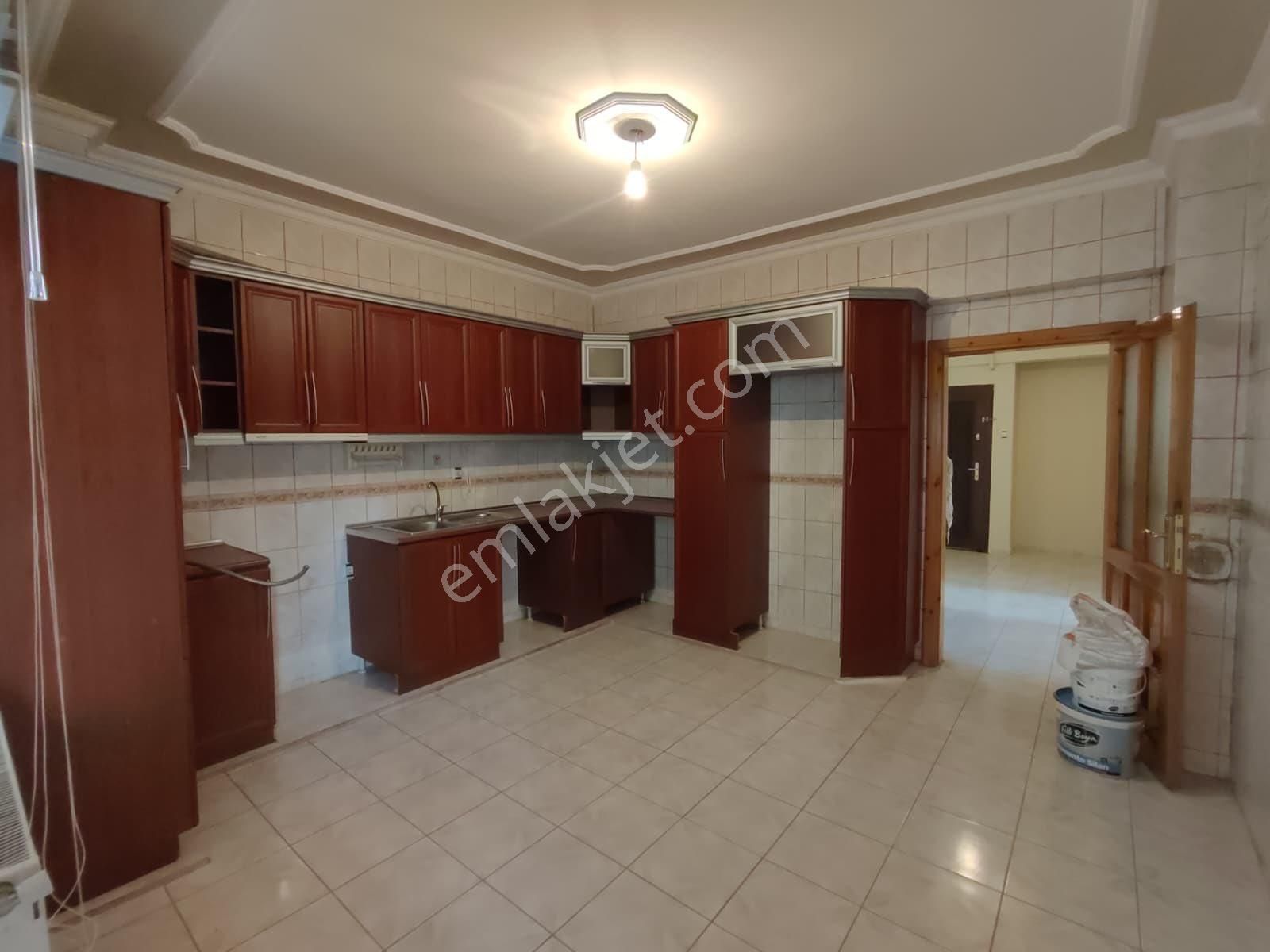 Cadde 17 Emlaktan Satılık 3+1 Daire - Görsel 7