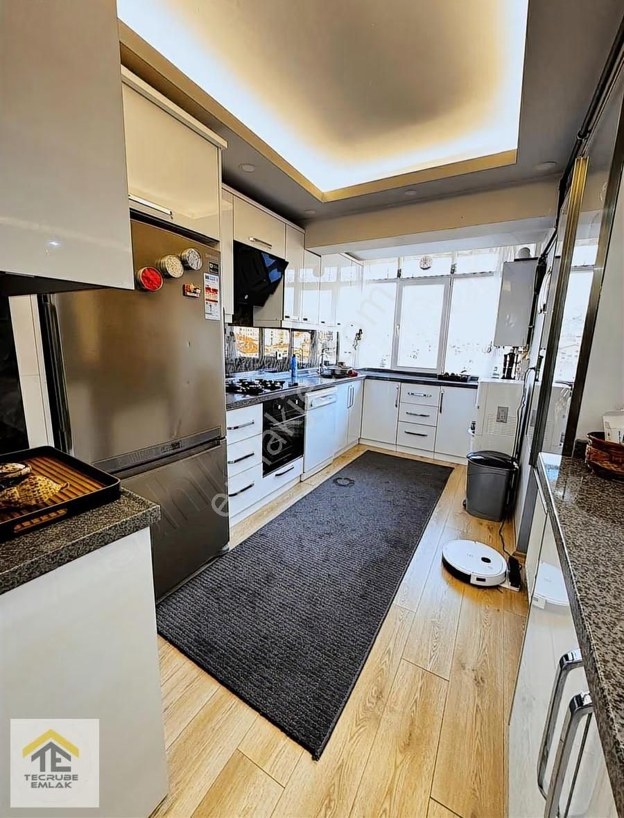 İncirli Merkez'de Ultra Lüks 5+1 Manzaralı Emsalsiz Dubleks - Görsel 19