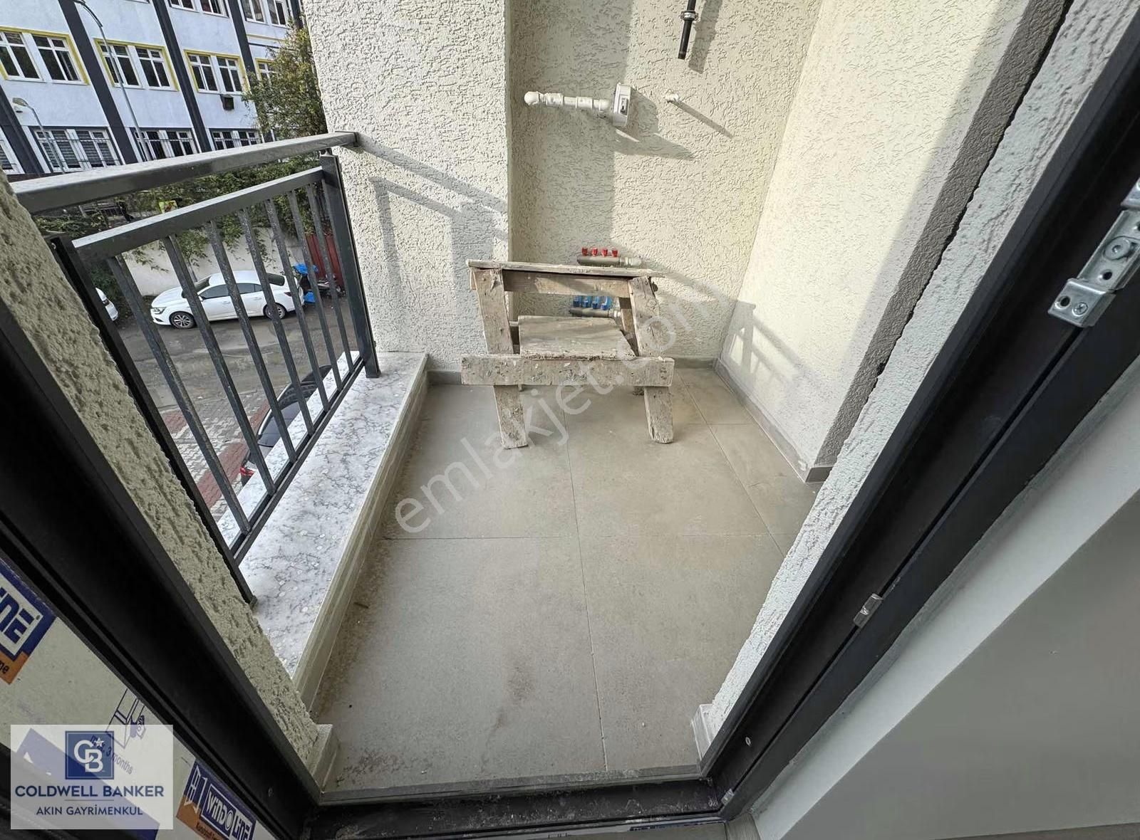 Sancaktepe Sultangazi Caddesinde Kapalı Otoparklı 2+1 Satılık - Görsel 23