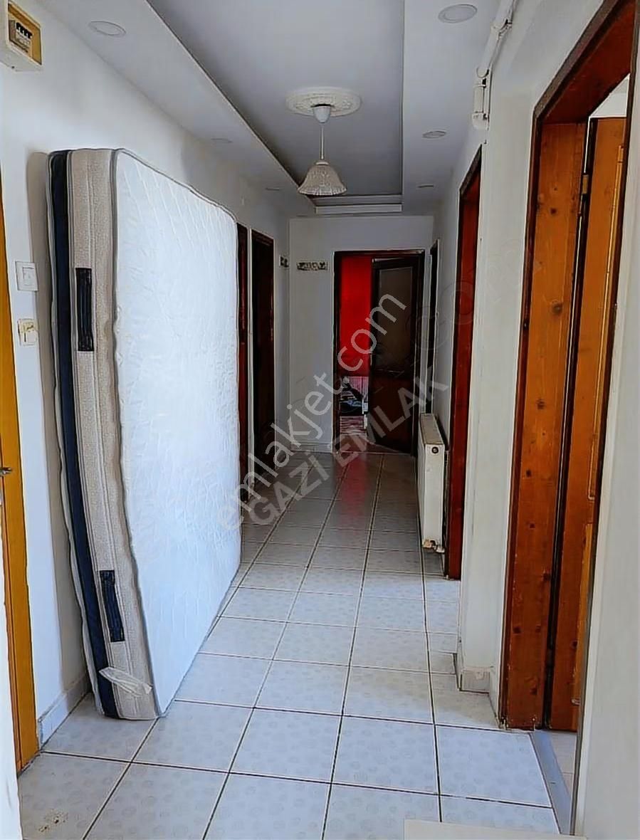 ""gazi Emlak""dere Mah 3+1 Arakat Eşyalı Doğalgazlı 3 Balkonlu - Görsel 3