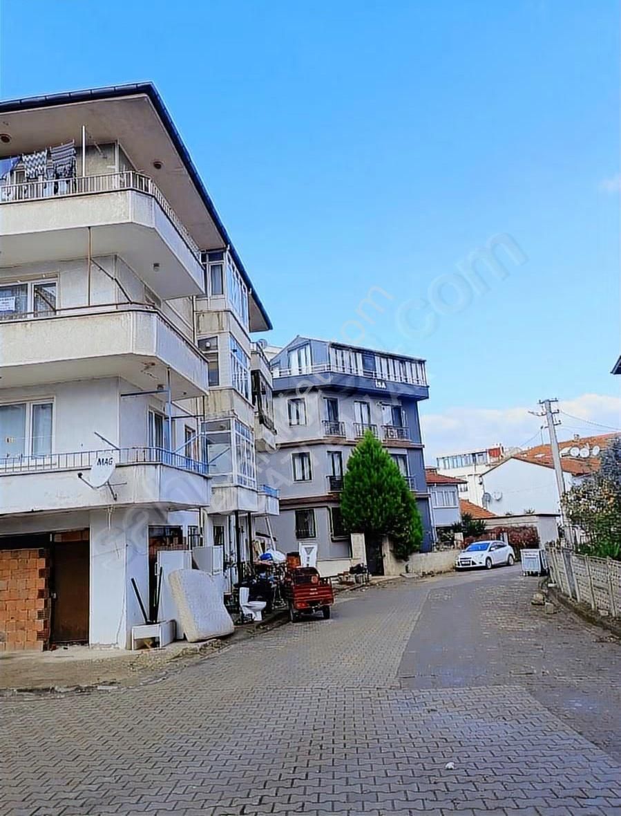 ""gazi Emlak""dere Mah 3+1 Arakat Eşyalı Doğalgazlı 3 Balkonlu - Görsel 9