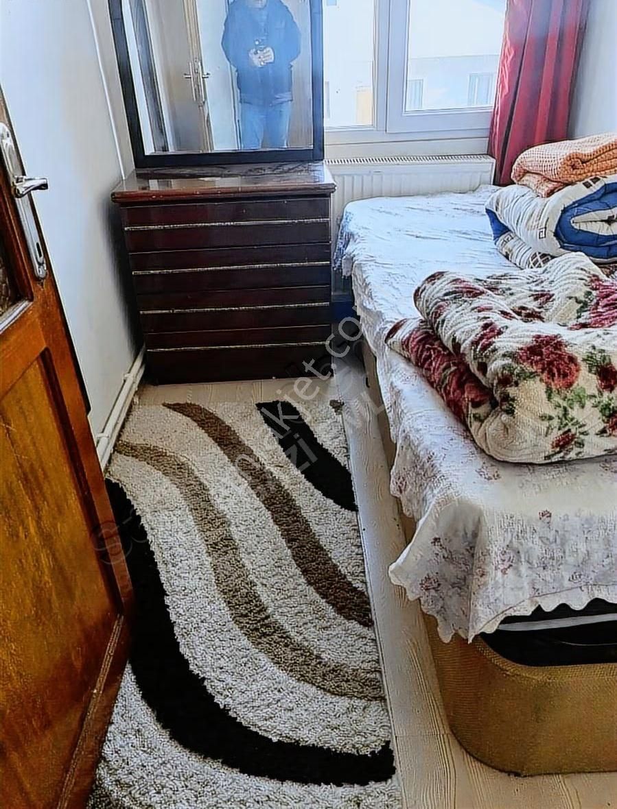 ""gazi Emlak""dere Mah 3+1 Arakat Eşyalı Doğalgazlı 3 Balkonlu - Görsel 14