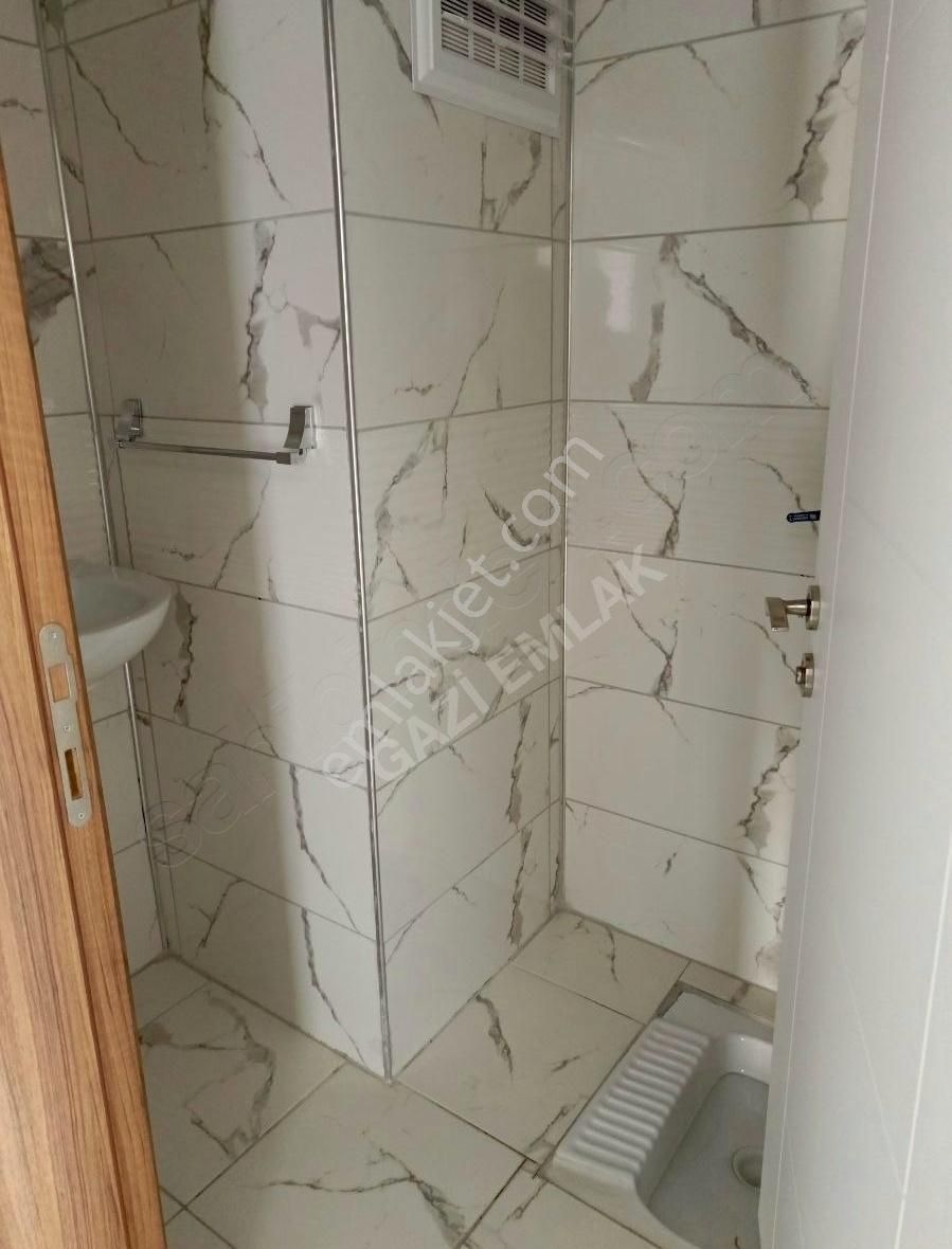 ""gazi Emlak""ç.köy Kaymakamlık Yakını 3+1 Yeni Ara 2wc 2 Balkon - Görsel 7