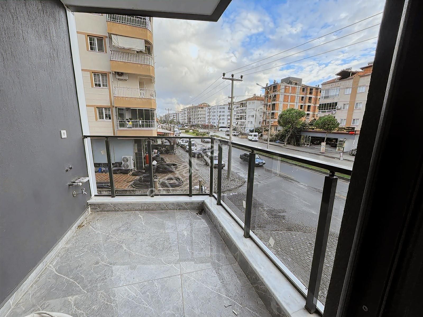 Cumhuriyet Te Satılık 1+1 Daire - Görsel 14