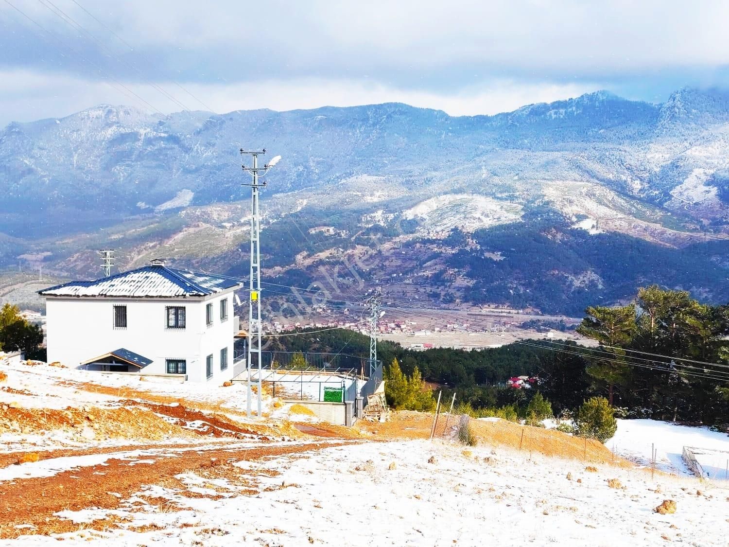 Kar Emlaktan Yenikonacık Bozkırlı Mevkiinde 365 M2 İmarlı İfrazlı Satılık Arsa - Görsel 3