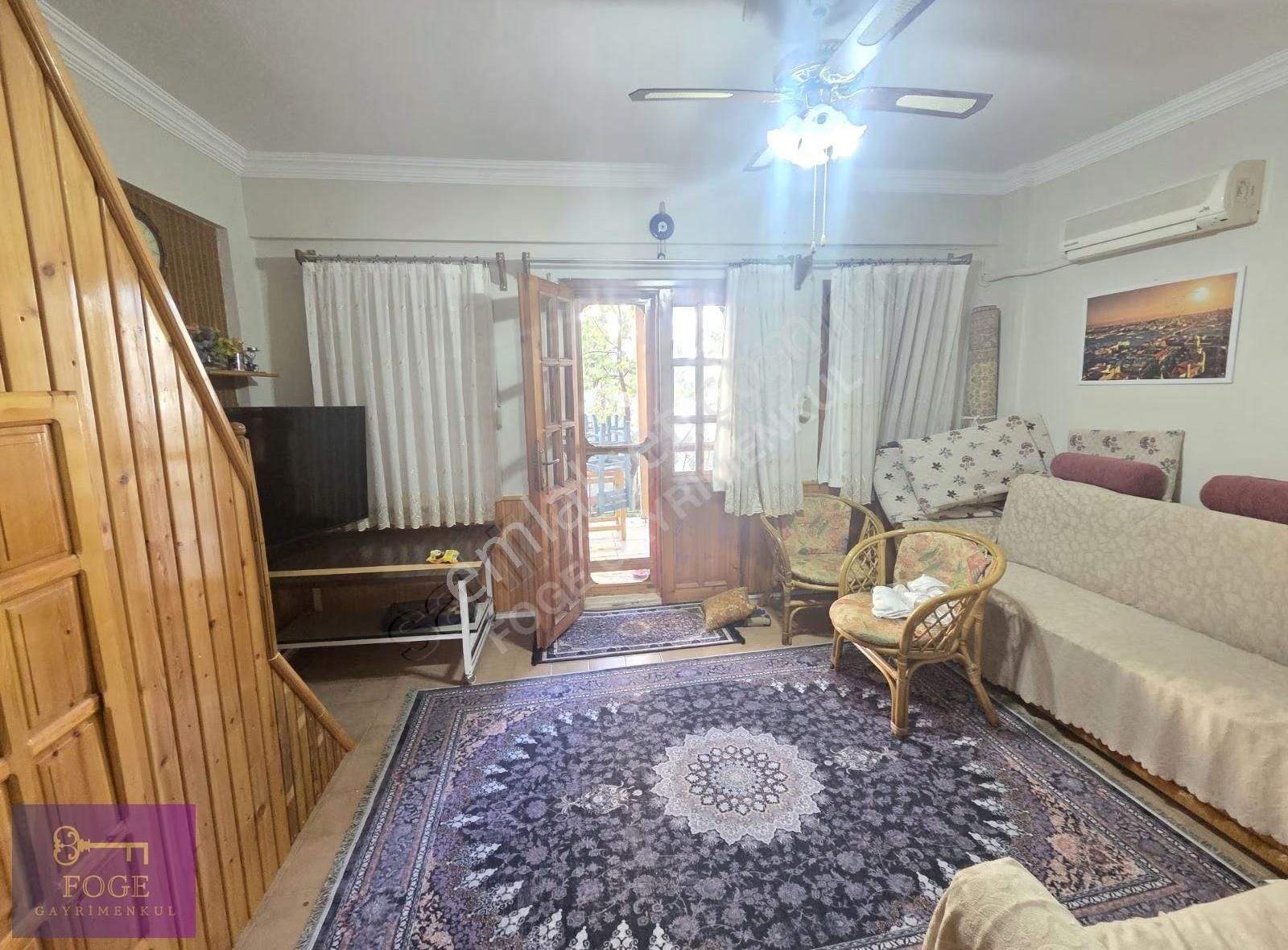 Yenifoça'da Müstakil Bahçeli Deniz Manzaralı 2+1 Dubleks - Görsel 18