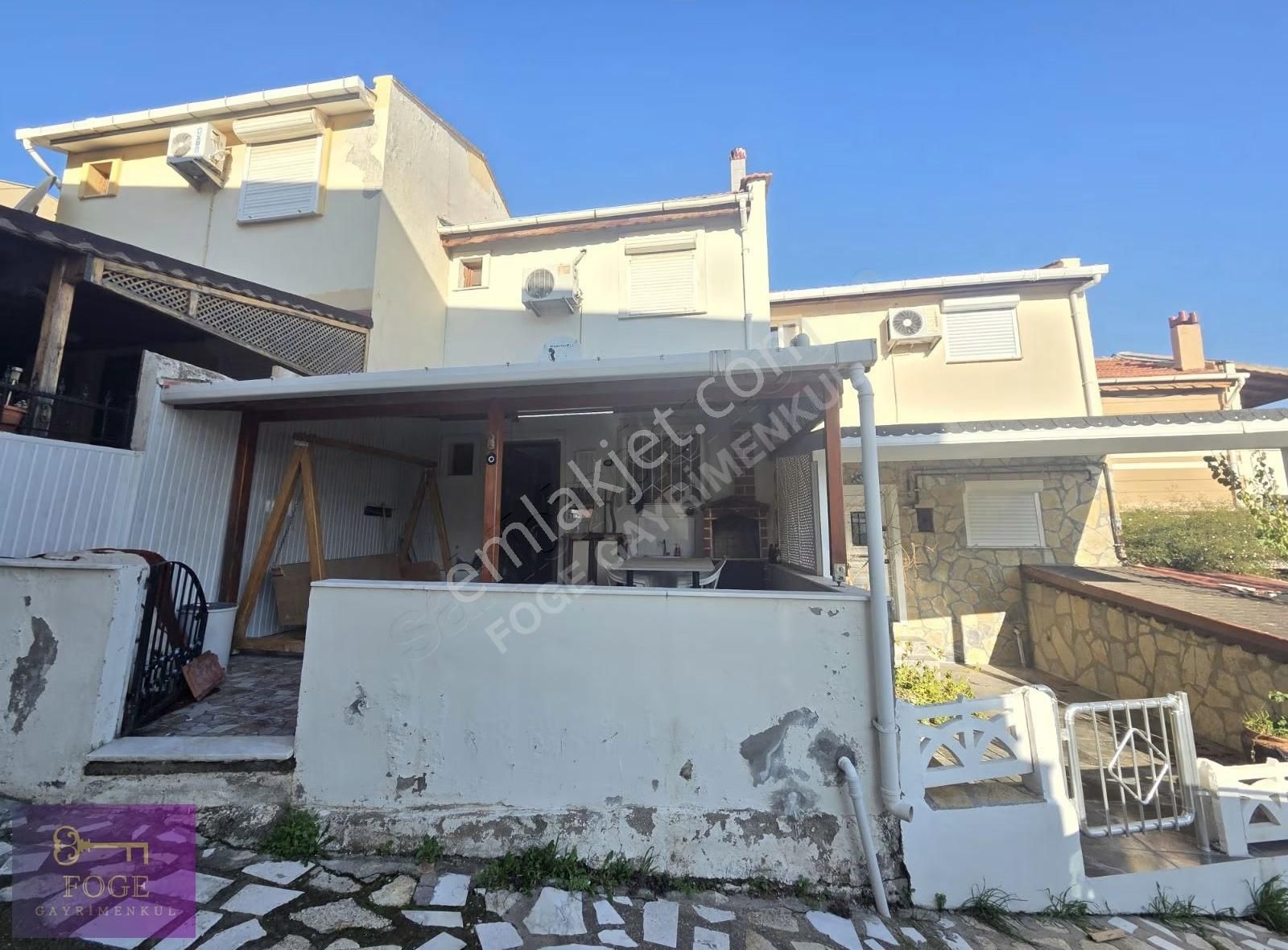 Yenifoça'da Müstakil Bahçeli Deniz Manzaralı 2+1 Dubleks - Görsel 14