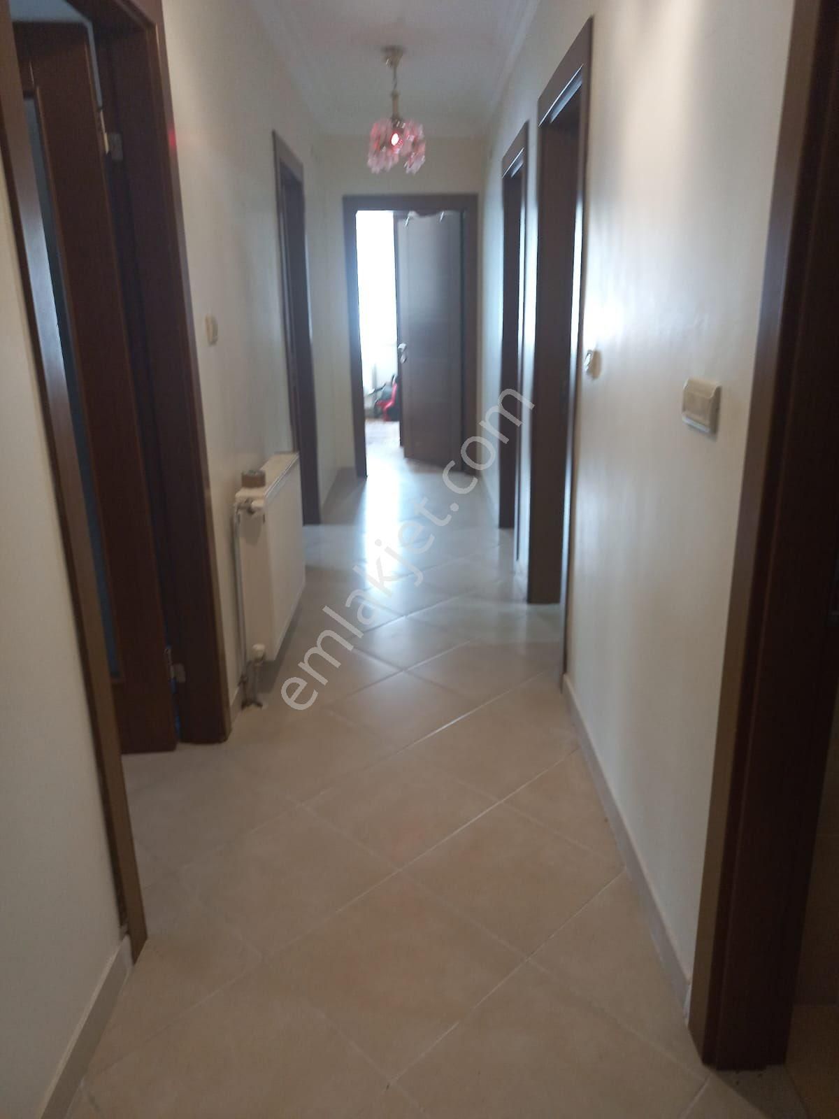 Cakirlarda Kiralik Daire - Görsel 14