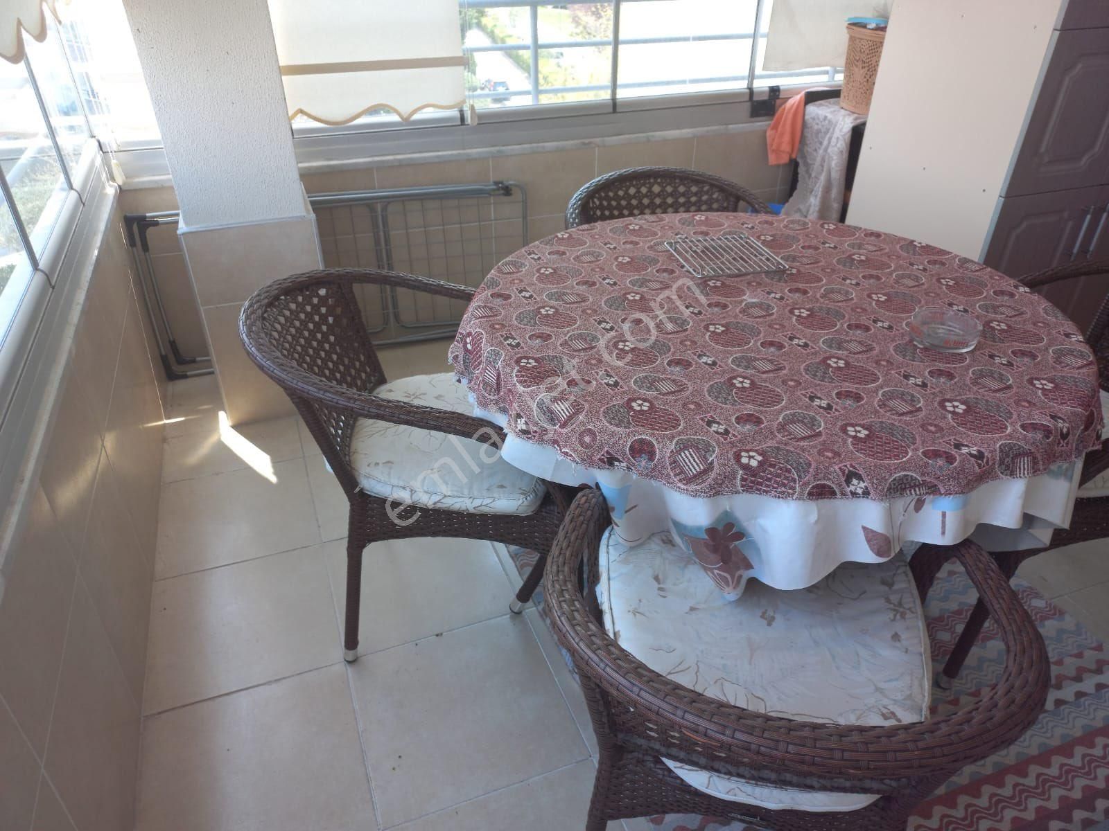 Cakirlarda Kiralik Daire - Görsel 28