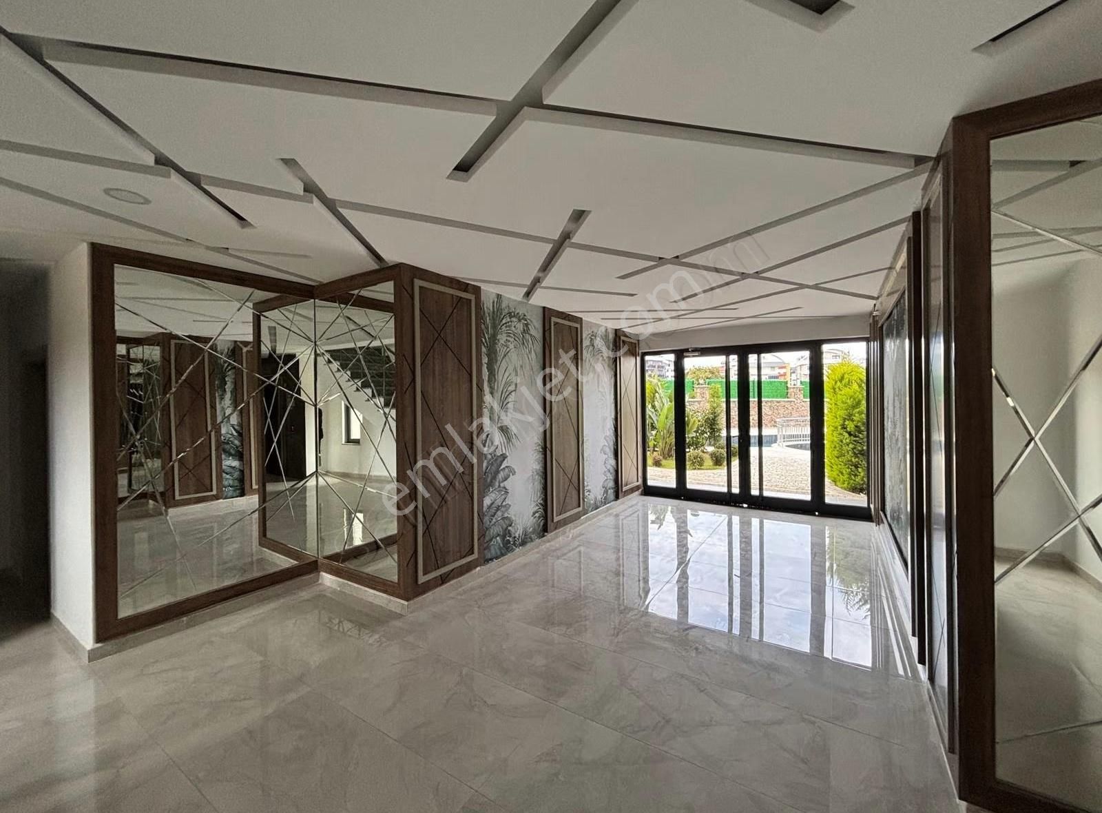 Alanya Oba'da Satılık 3 +1 Sıfır Bahçe Dubleks Daire Özel Bahçe - Görsel 2