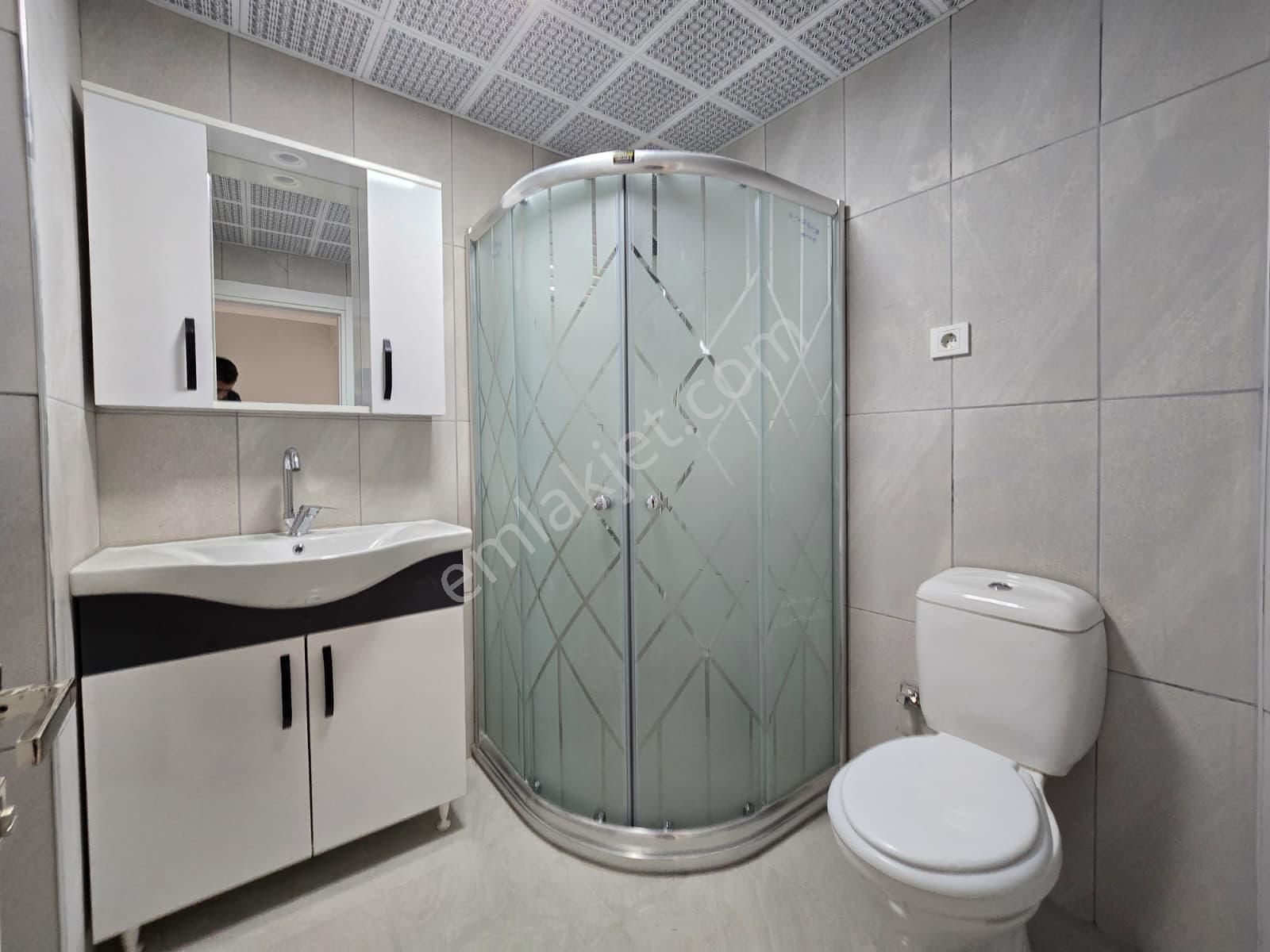 30 Ağustos Mah Satılık 3+1 Kilerli Full Yapılı Arakat Ön Cephe Daire - Görsel 27