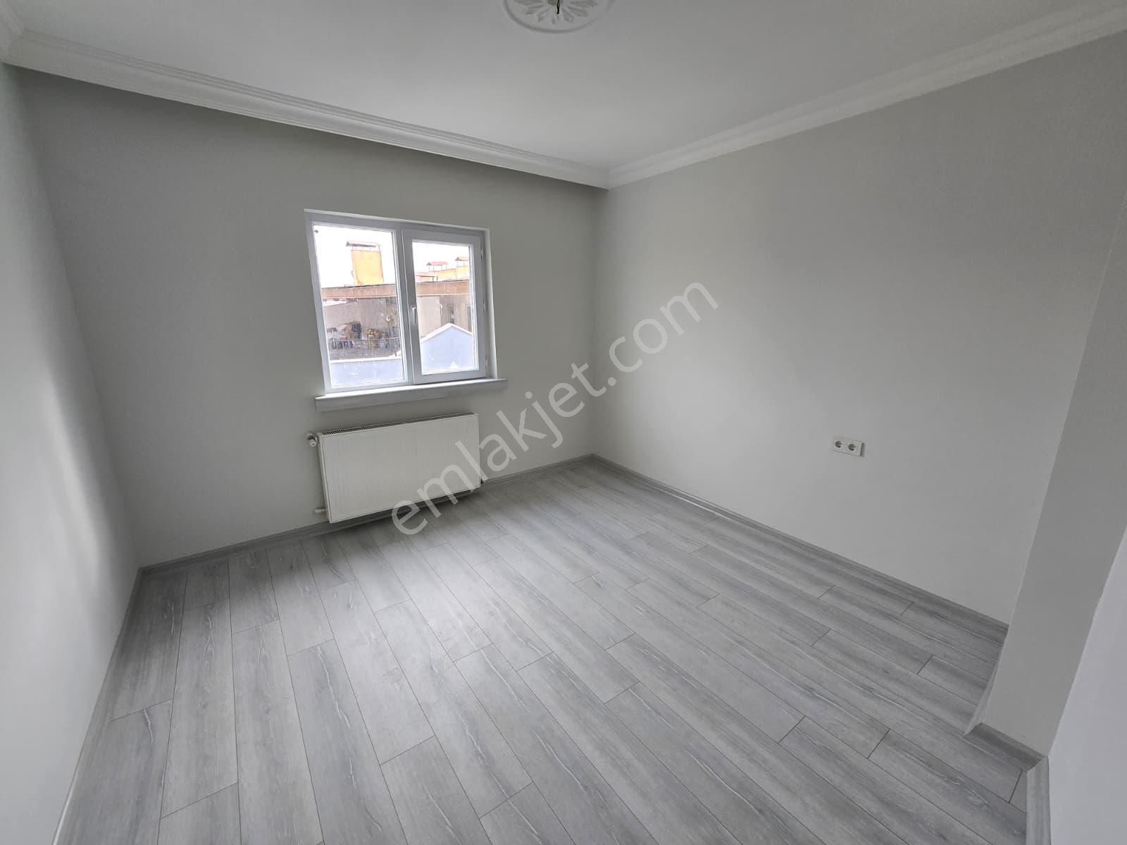 30 Ağustos Mah Satılık 3+1 Kilerli Full Yapılı Arakat Ön Cephe Daire - Görsel 20