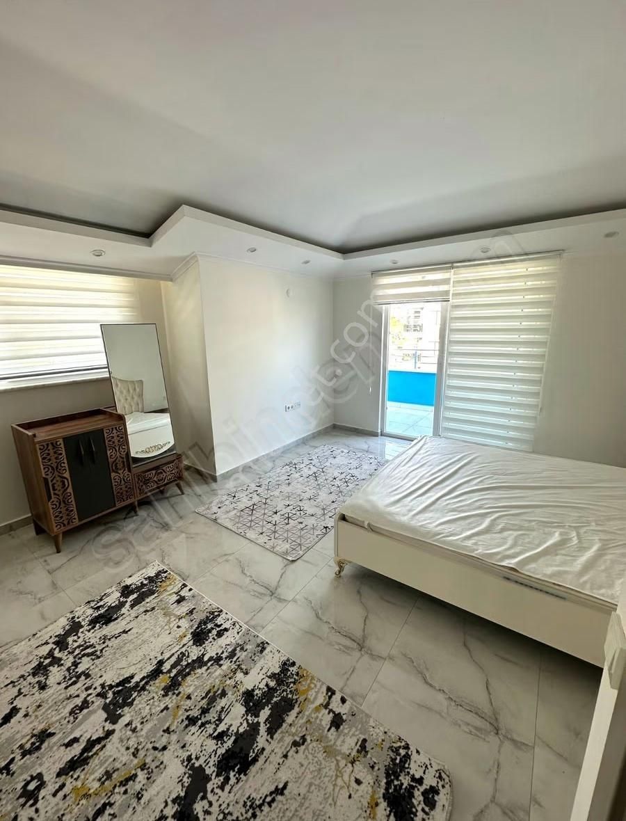 Alanya Mahmutlarda Kiralık 3+1 Dubleks Eşyalı Daire - Görsel 18