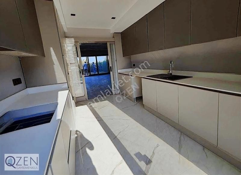 Qzen'den Görecede Bağımsız Bahçeli 262 M2 4+1 Geniş Triblex - Görsel 19