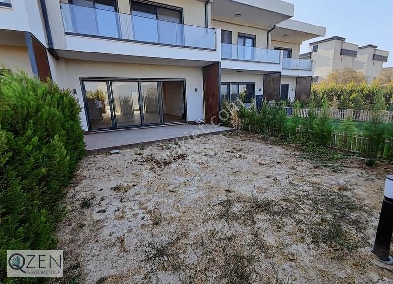 Qzen'den Görecede Bağımsız Bahçeli 262 M2 4+1 Geniş Triblex - Görsel 4