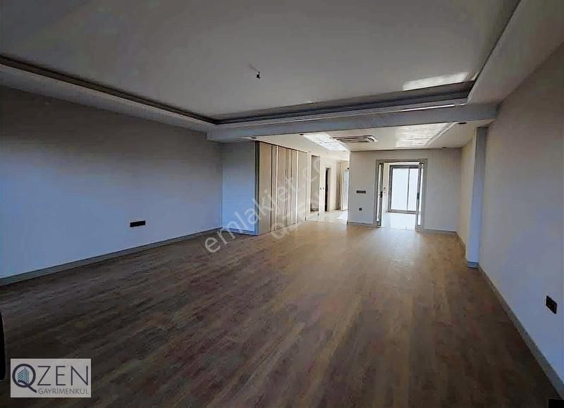 Qzen'den Görecede Bağımsız Bahçeli 262 M2 4+1 Geniş Triblex - Görsel 5