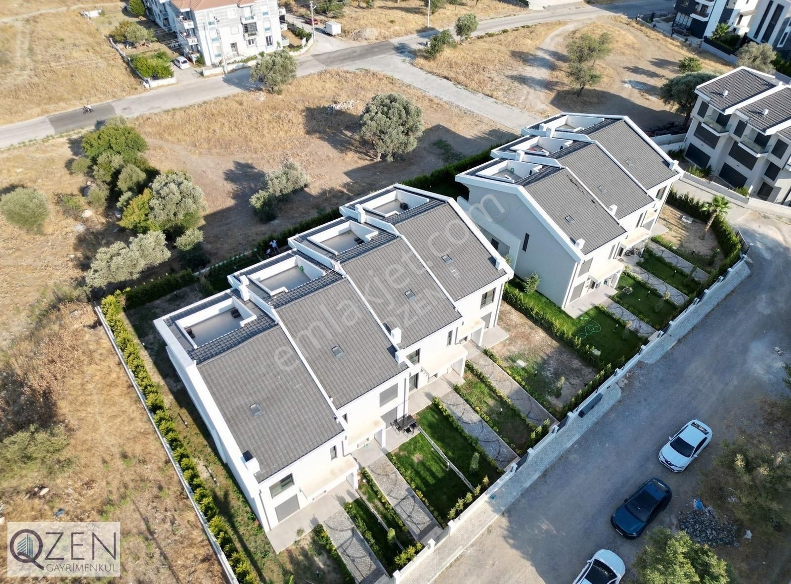 Qzen'den Görecede Bağımsız Bahçeli 262 M2 4+1 Geniş Triblex - Görsel 3