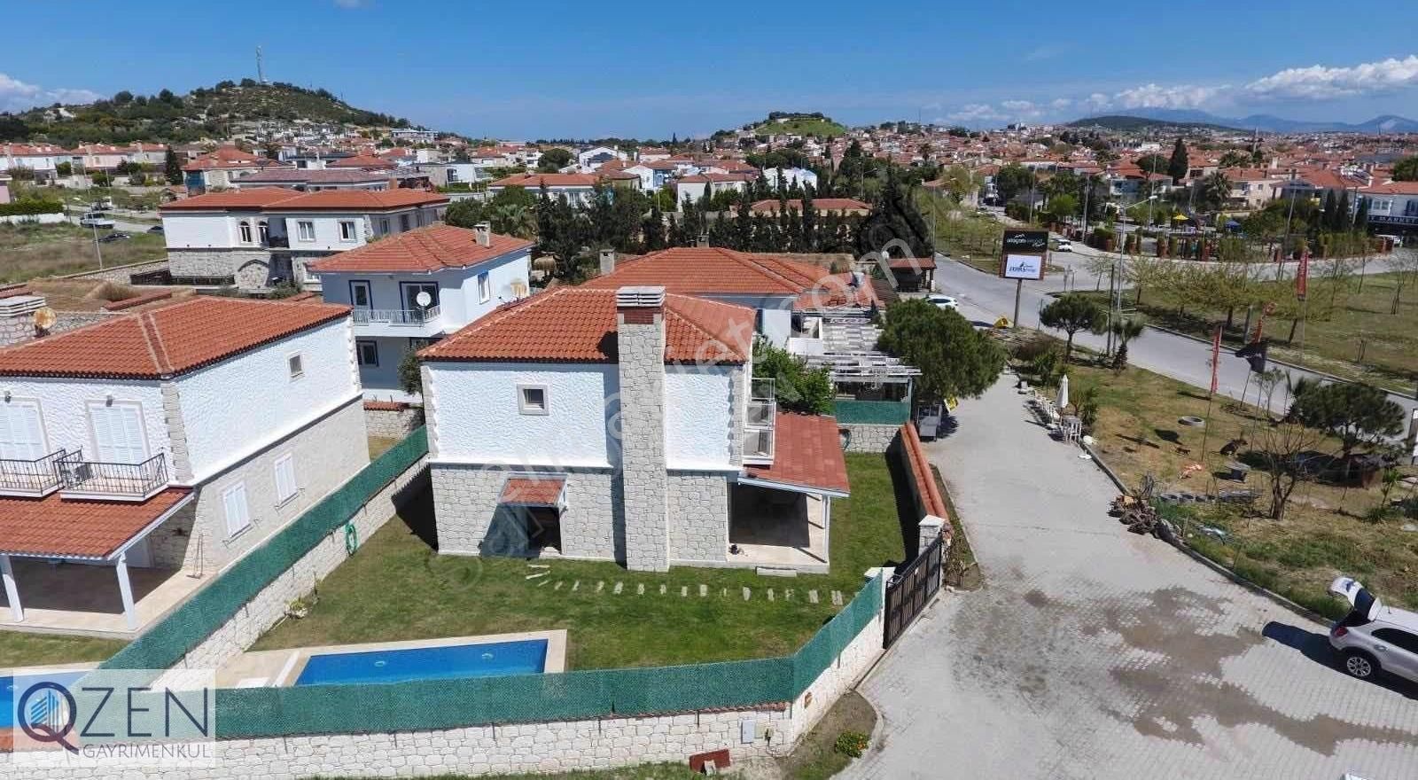 Qzen Gayrimenkulden Alaçatı Da Müstakil Köşe Villa - Görsel 14