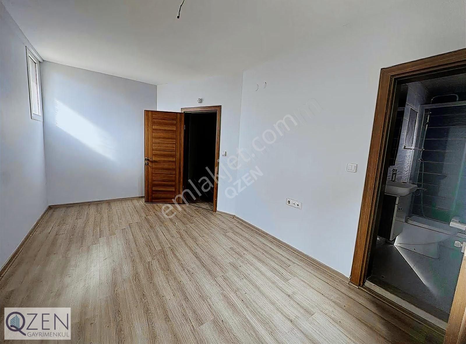 Qzen Gayrimenkulden Gazipaşa Mahallesinde 4+1 Villa - Görsel 3