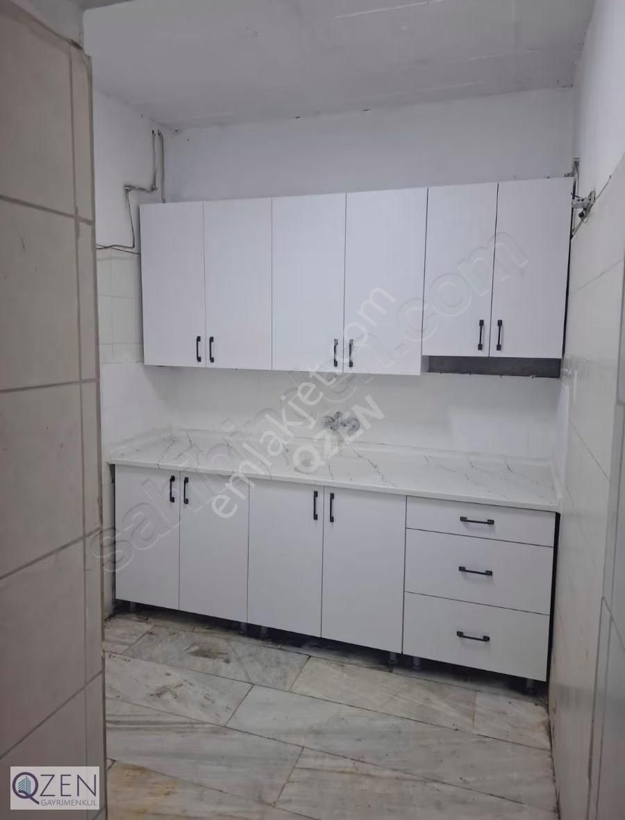Doğanlar Cadde 350 M2 İzeltaş Artrıum Kiralık Depo -işyeri - Görsel 3