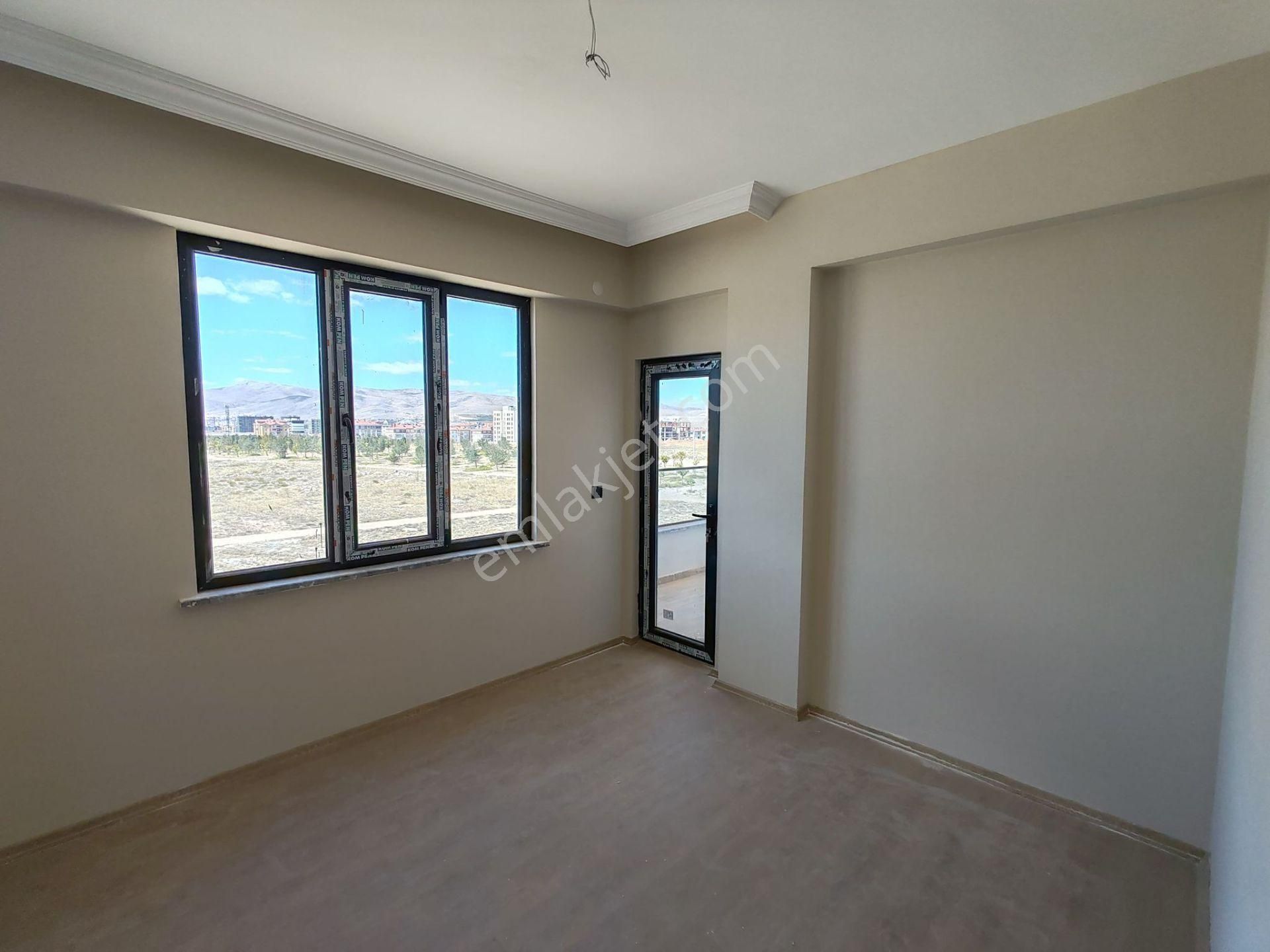 İsa Kavak Gayrimenkul'den Satılık 3+1 Daire – Selçuklu Sancak - Görsel 12