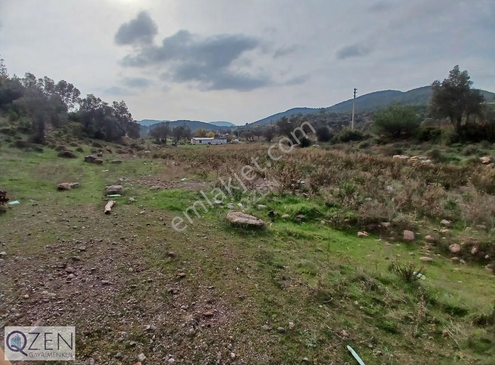 Ana Caddeye Ve Köye Yakın Elk,suyu Olan Tek Tapu Tarla Satılık - Görsel 9