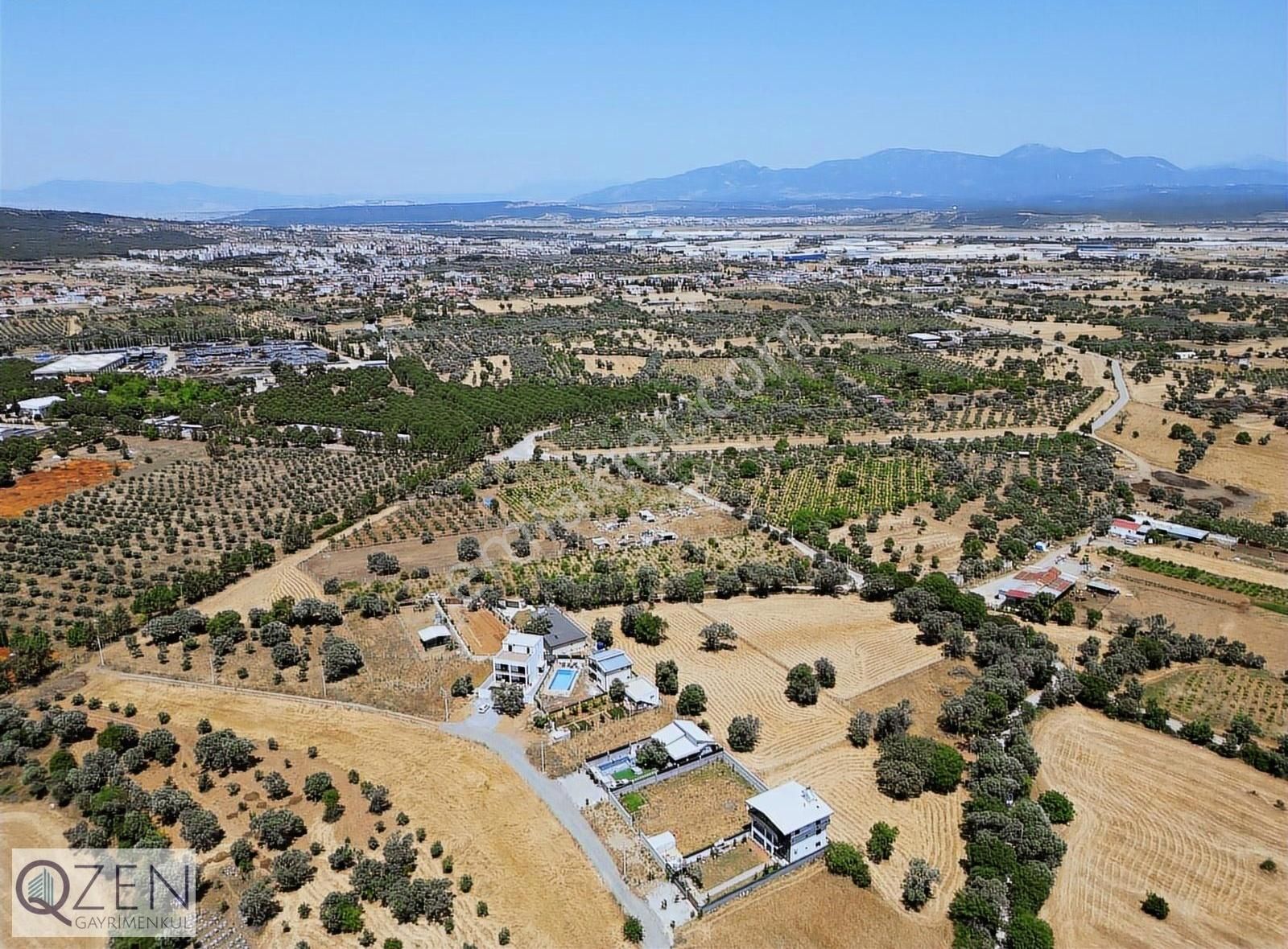 Qzen'den Görece De Köye Yakın Tek Tapu 1.081 M2 Tarla - Görsel 4