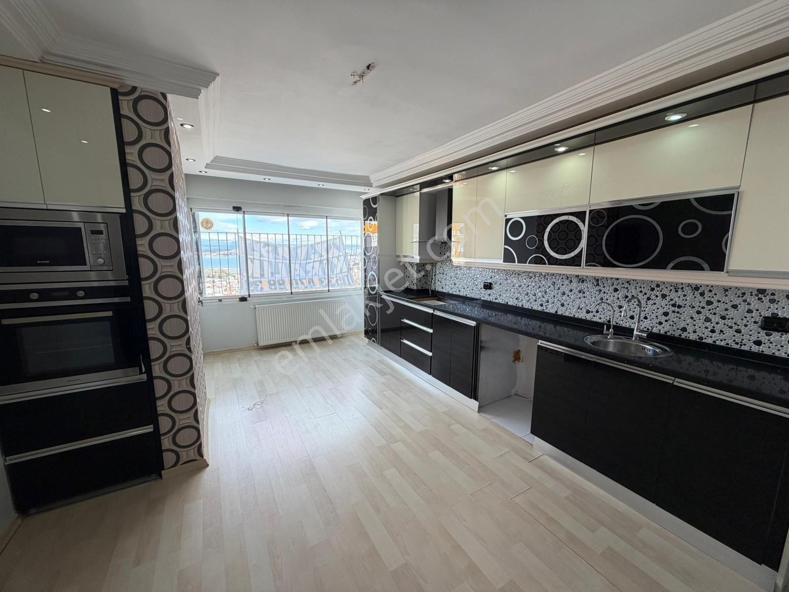 Demirelde 3+1 Panoramik Göl Manzaralı Masrafsız Kaçmazz Daire - Görsel 6